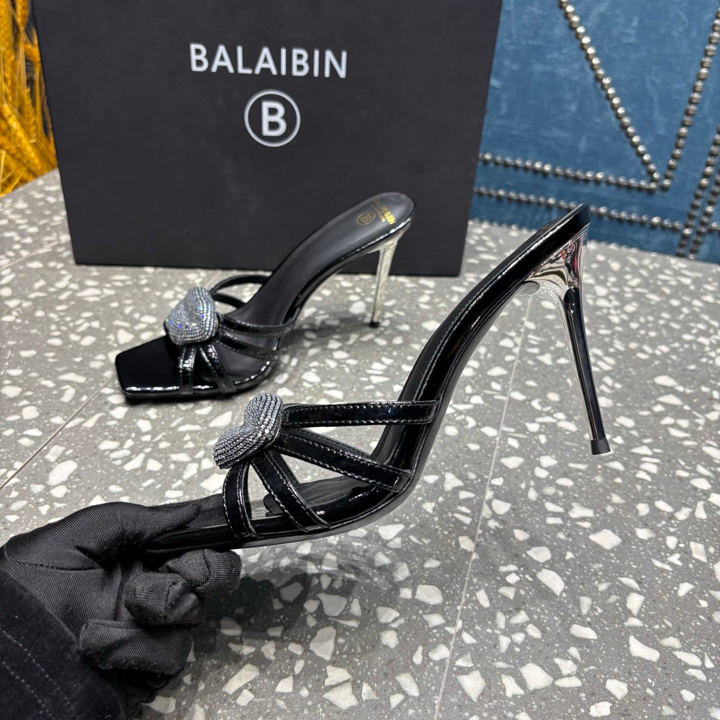 БОСОНІЖКИ BALMAIN 26S НА ВИСОКИХ ПІДБОРАХ 95 ММ З ЧОРНОЇ ТЕЛЯЧОЇ ШКІРИ, МОДЕЛЬ 6