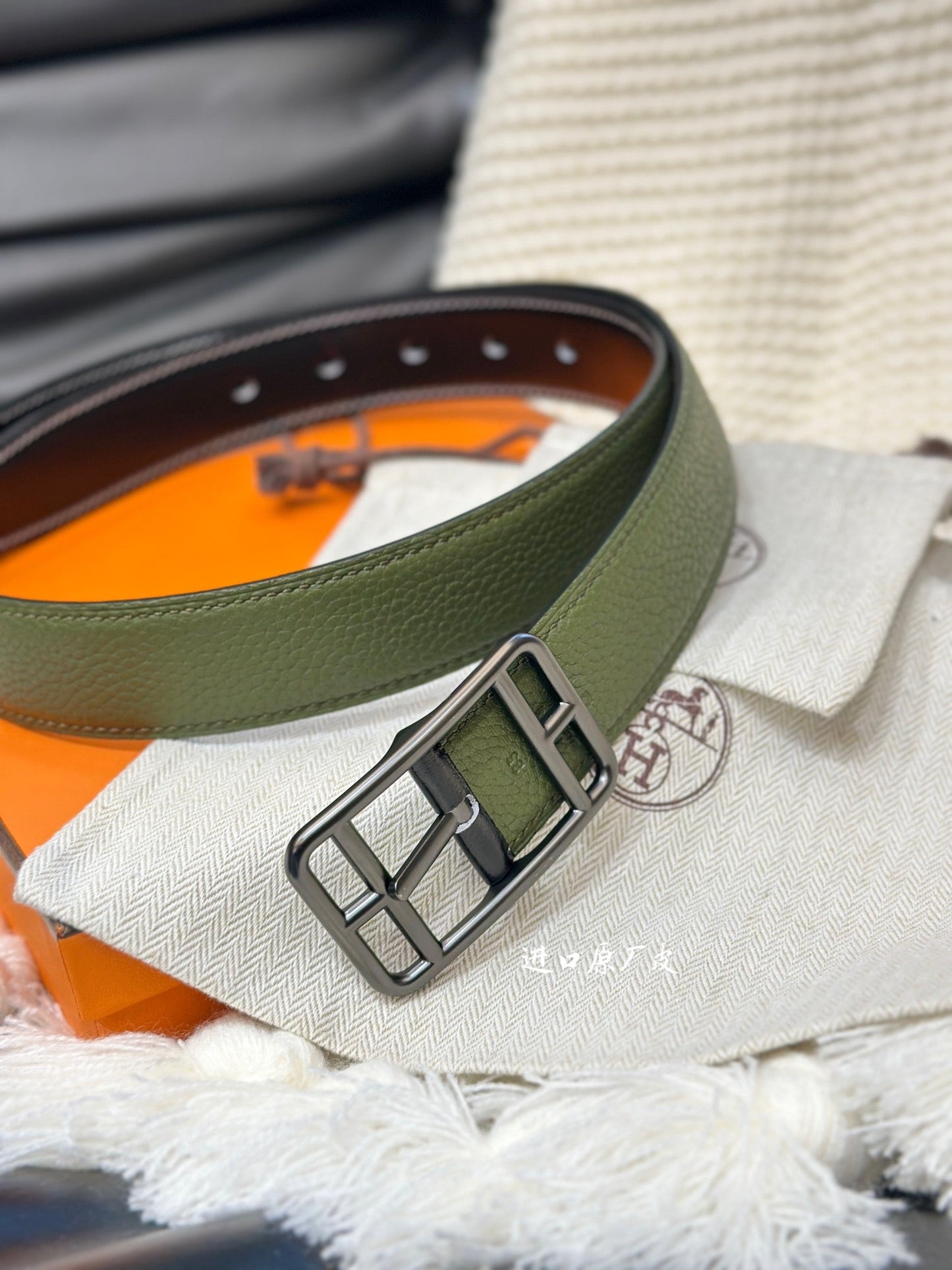 HM-CAPE COD 32MM REVERSIBLE BELT OLIVE GREEN AND BLACK LEATHER BLACK HARDWARE - 30
