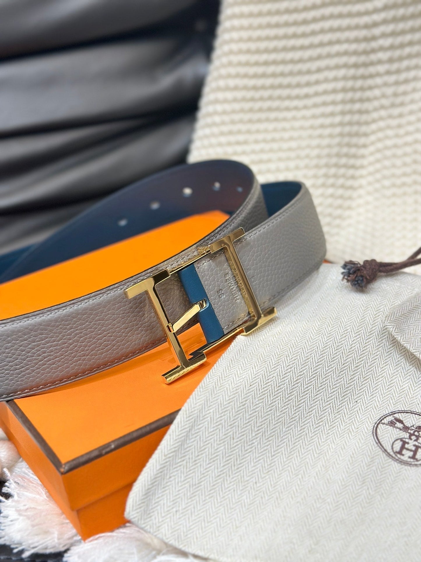 HM HADRIEN 38MM REVERSIBLE BELT GREY AND BLUE LEATHER GOLD BUCKLE - 30