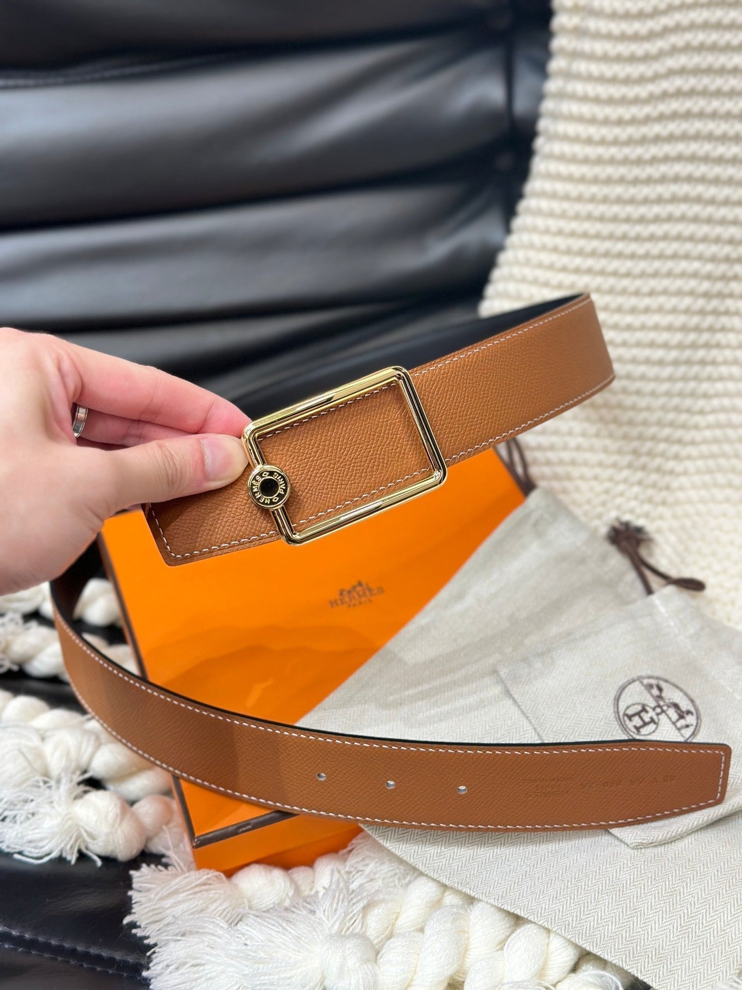HM OSCAR BELT GOLD BUCKLE & REVERSIBLE GINGER ORANGE LEATHER STRAP 38MM - 30