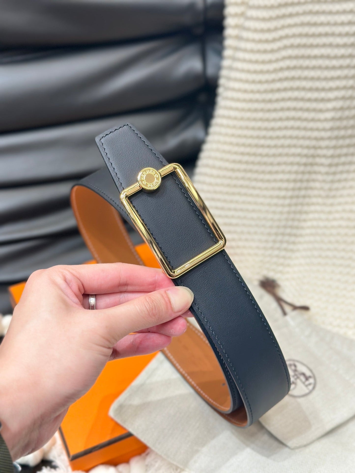 HM OSCAR BELT GOLD BUCKLE & REVERSIBLE GINGER ORANGE LEATHER STRAP 38MM - 30