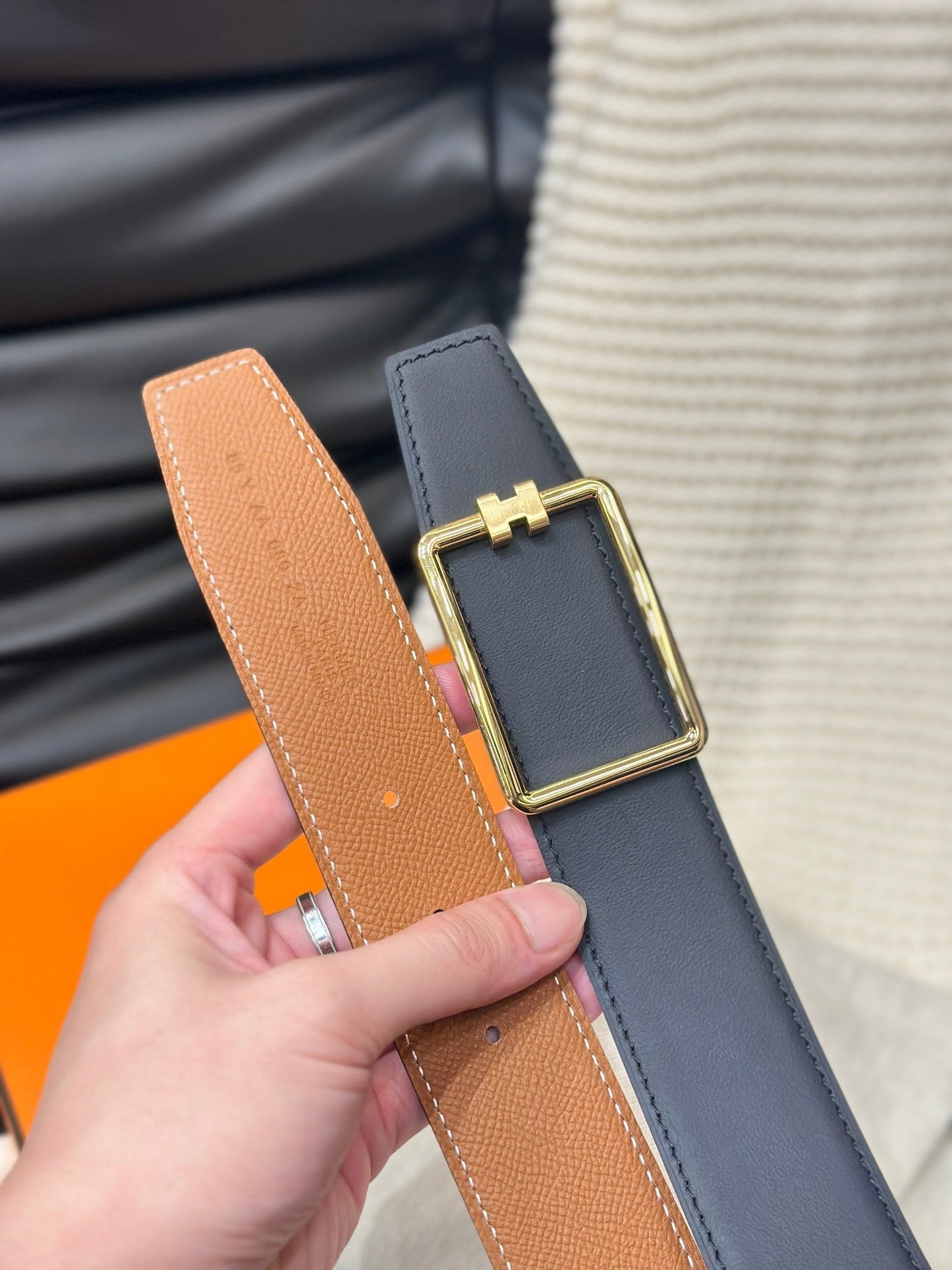 HM TUBE H BELT GOLD BUCKLE & REVERSIBLE GINGER ORANGE LEATHER STRAP 38MM - 30