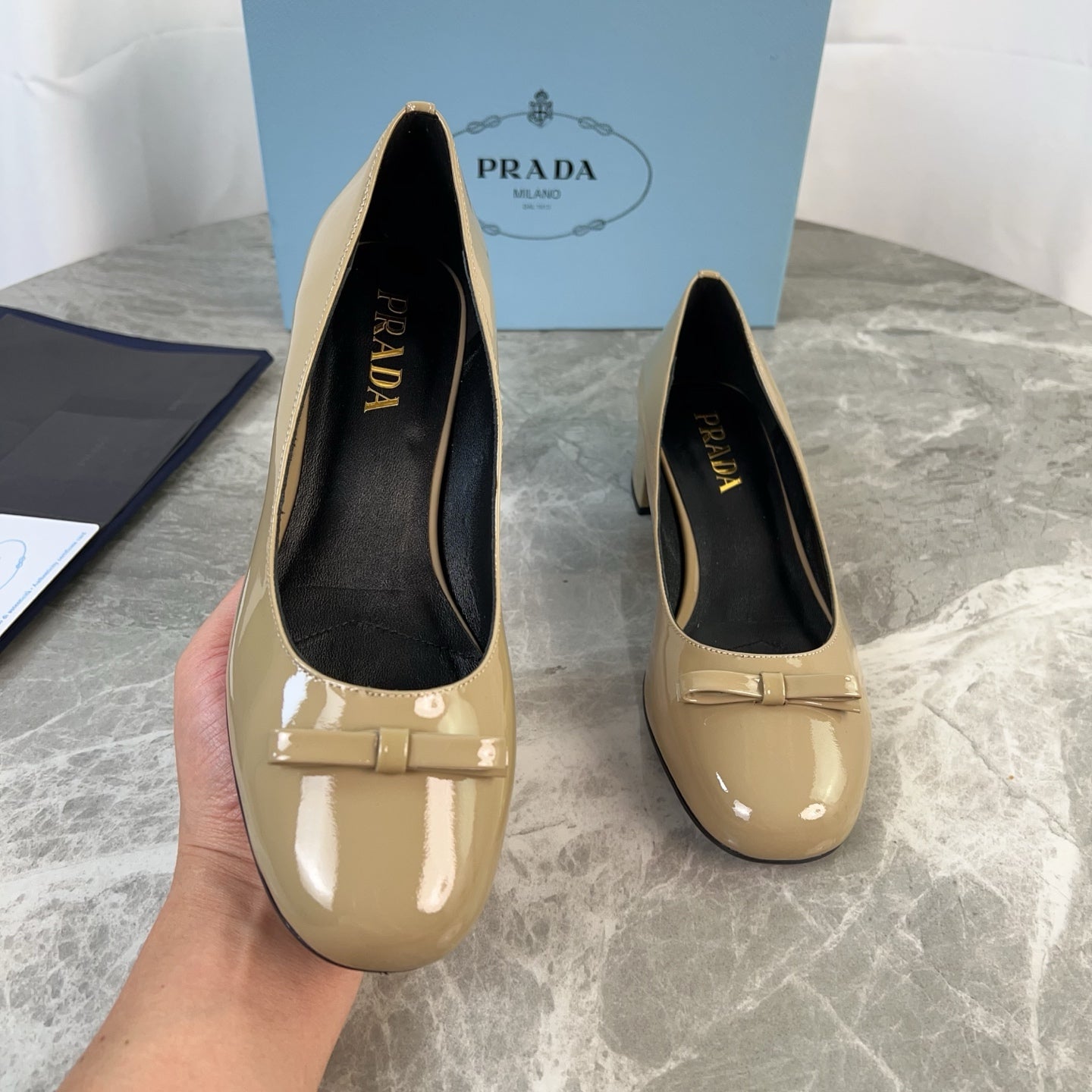 PRADA 25S LOW HEELS SLIP ON BOW 45MM IN GOLDEN BEIGE GLOSSY CALFSKIN - 34