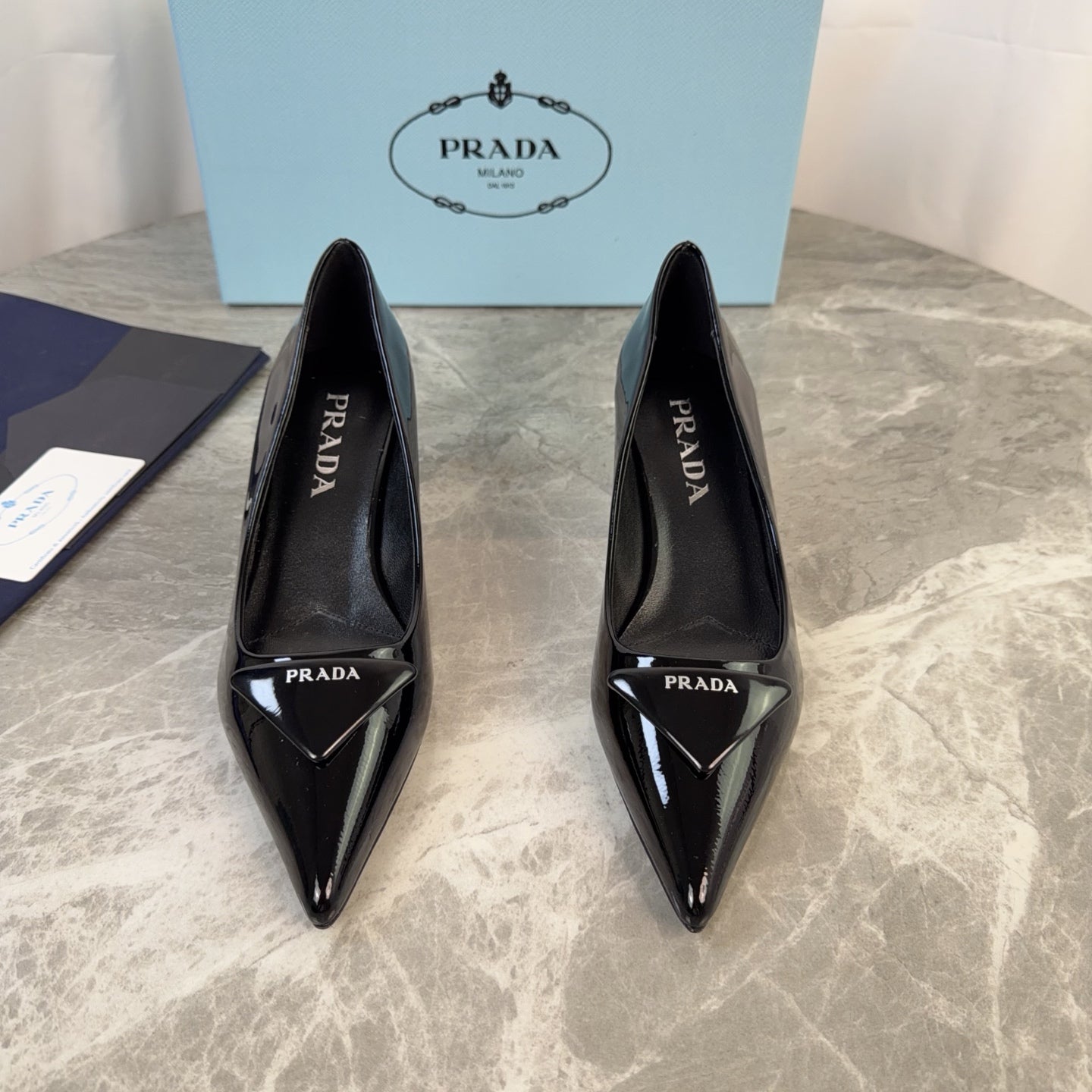 PRADA 25S POINTED-TOE HIGH HEELS 55 MM IN BLACK GLOSSY LAMBSKIN - 34