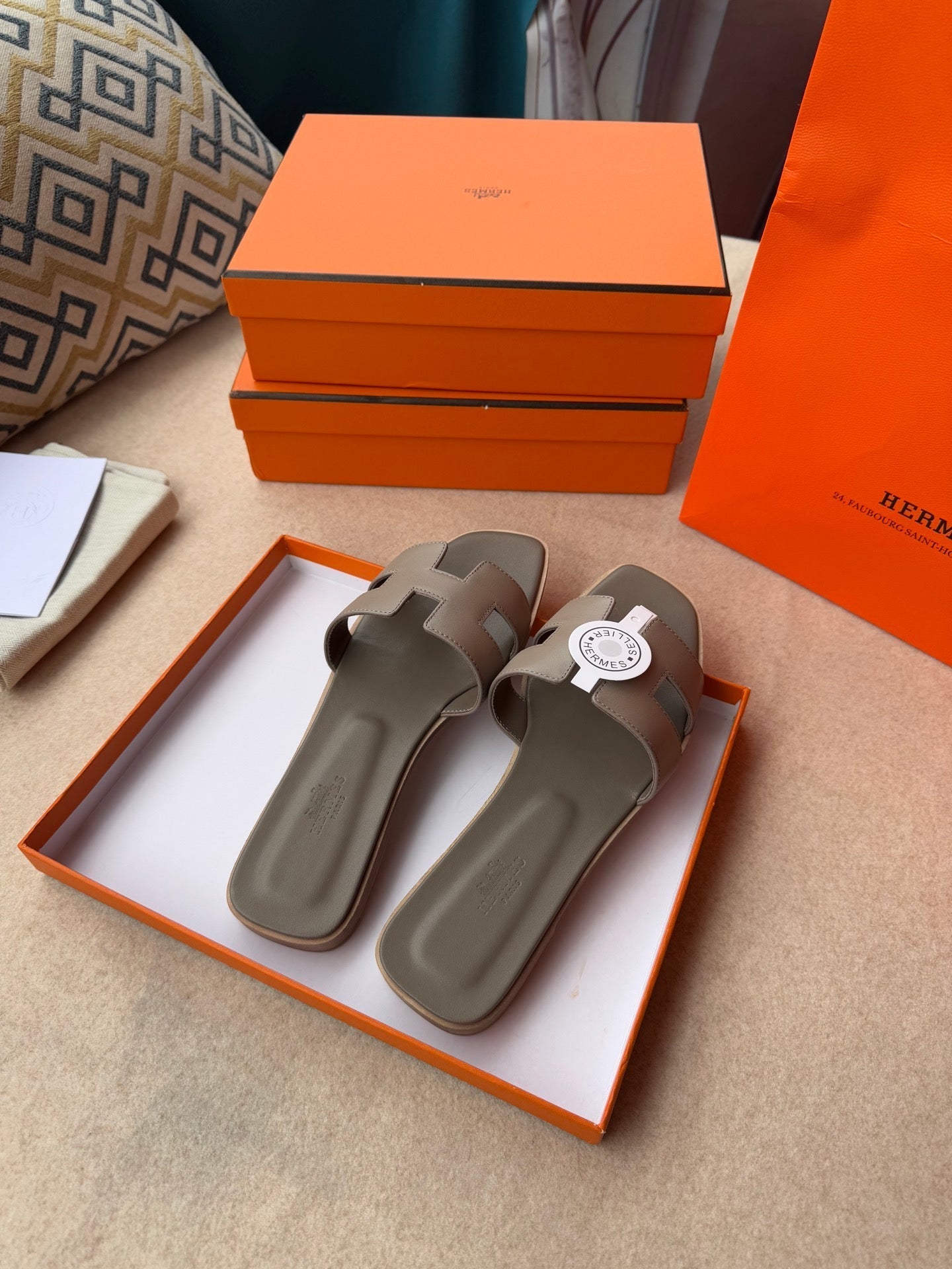 0RAN SANDALS IN CEDAR BROWN CALFSKIN - 34