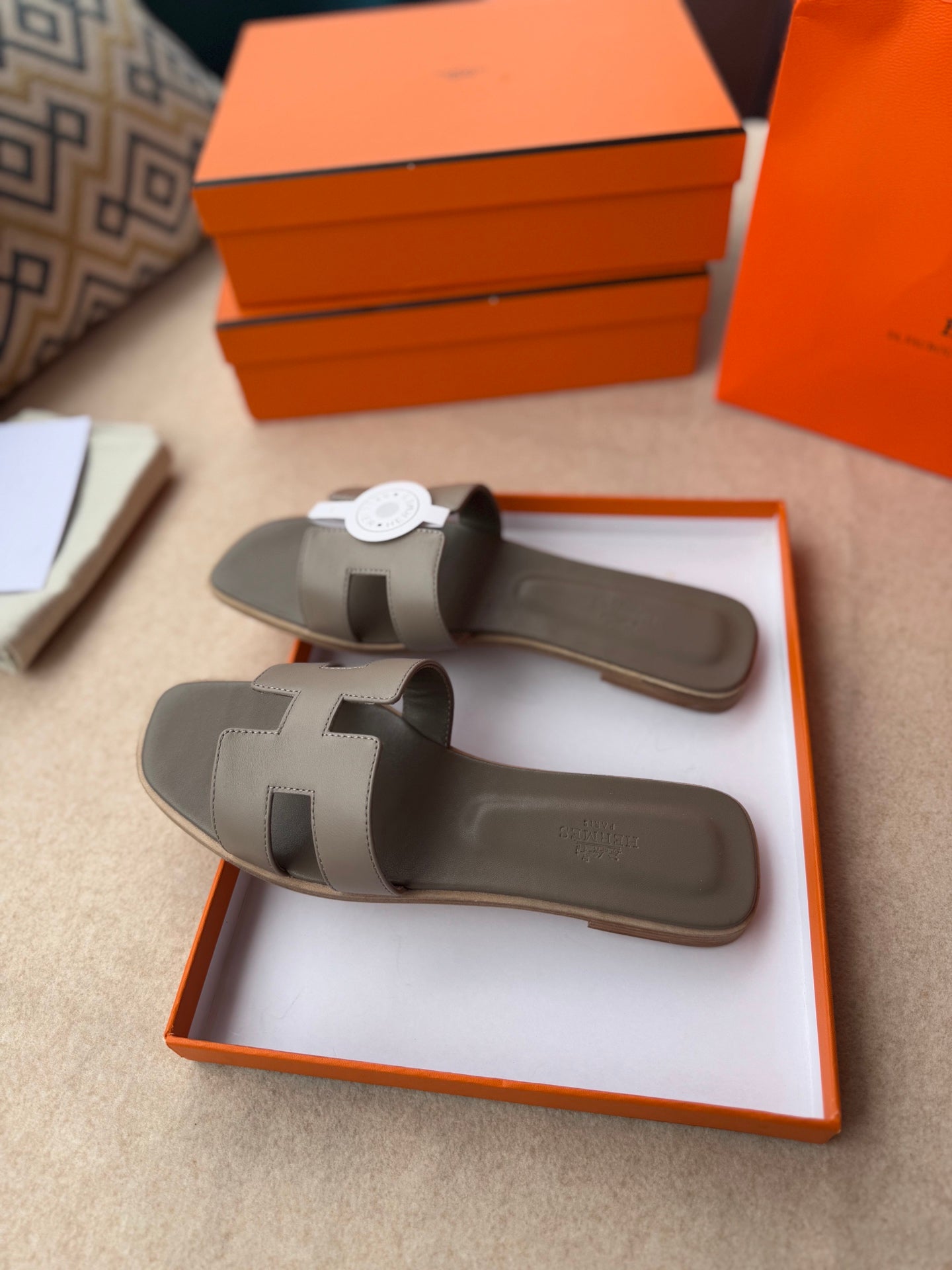 0RAN SANDALS IN CEDAR BROWN CALFSKIN - 34
