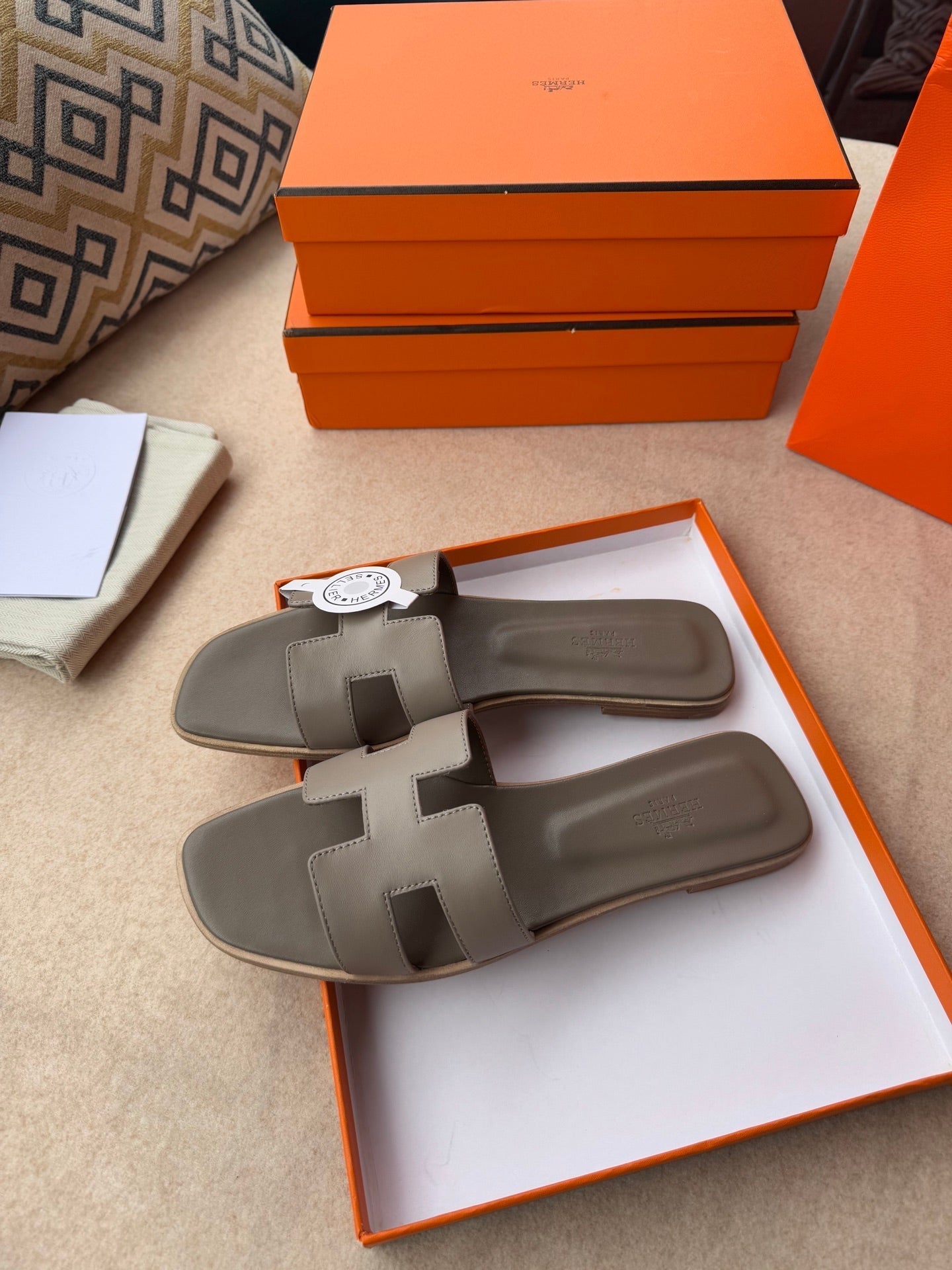 0RAN SANDALS IN CEDAR BROWN CALFSKIN - 34