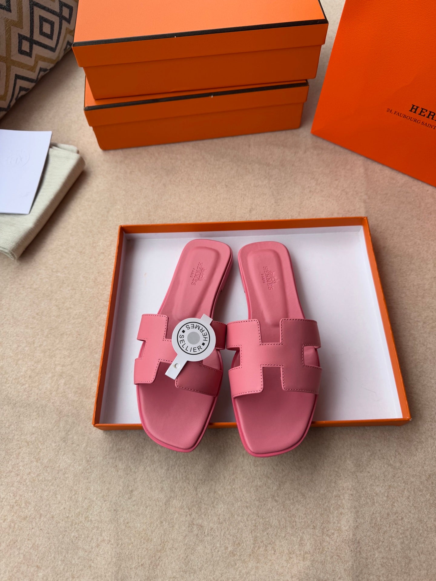 0RAN SANDALS IN ROSE PINK CALFSKIN - 34