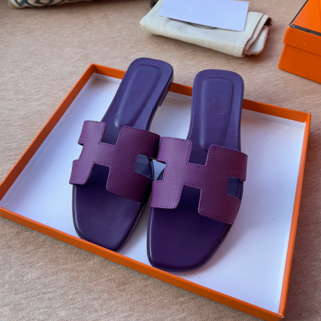 0RAN SANDALS IN ROYAL PURPLE CALFSKIN - 34