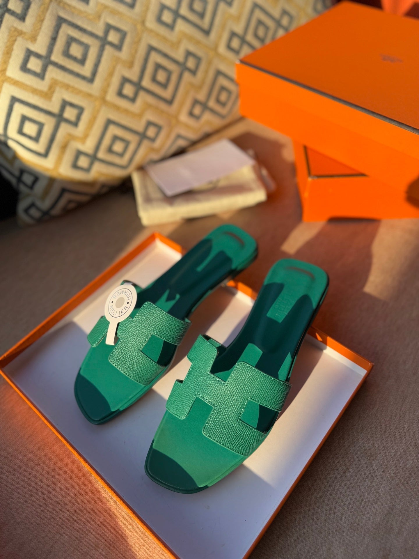 0RAN SANDALS IN PERSIAN GREEN CALFSKIN - 34