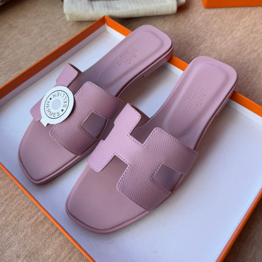 0RAN SANDALS IN PASTEL PURPLE CALFSKIN - 34