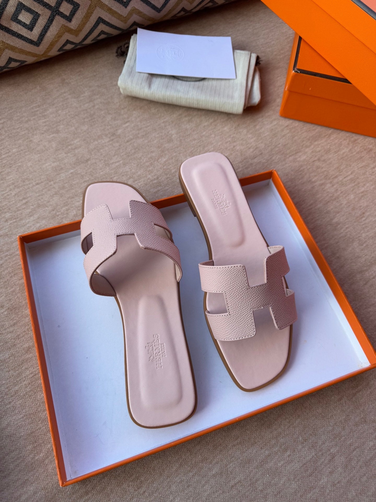 0RAN SANDALS IN PASTEL PINK CALFSKIN - 34