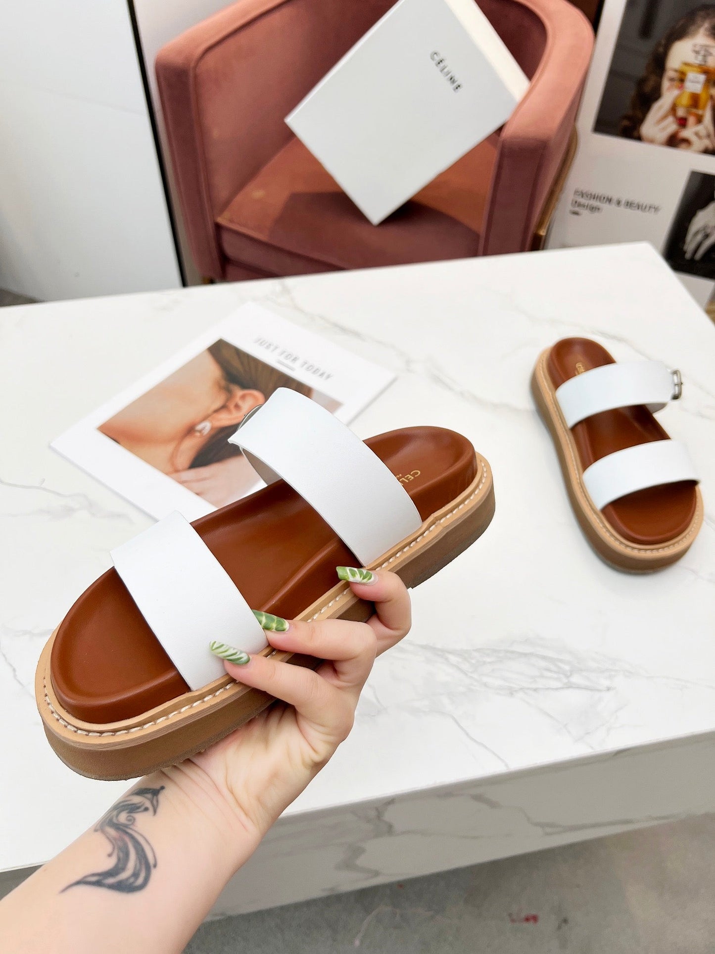 TWO-STRAP SANDALS IN WHITE CALFSKIN - 35