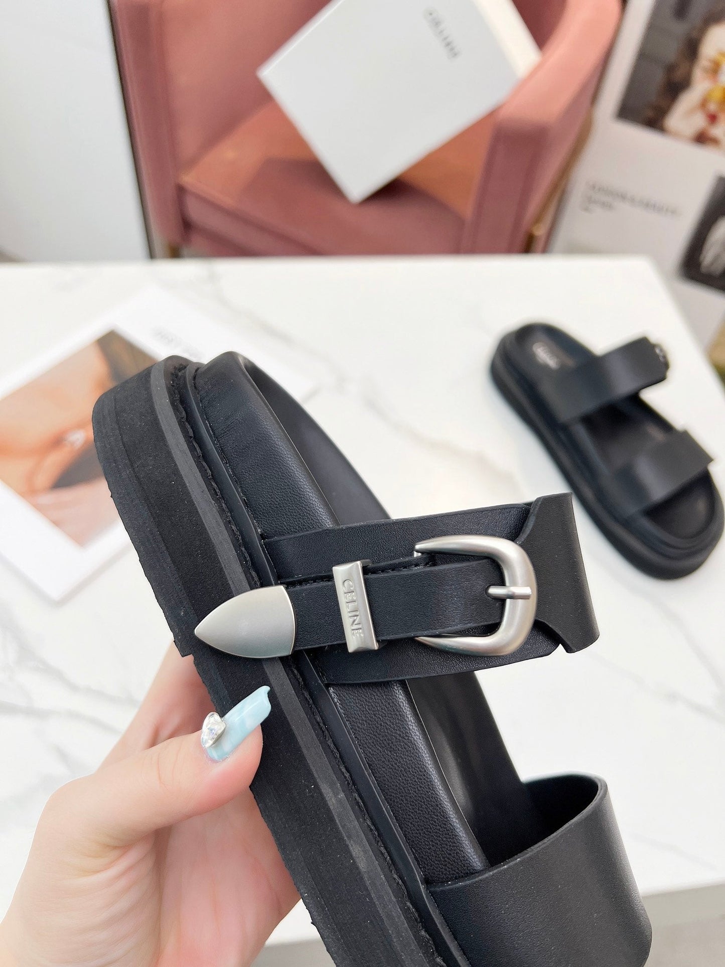 TWO-STRAP SANDALS IN BLACK CALFSKIN - 35
