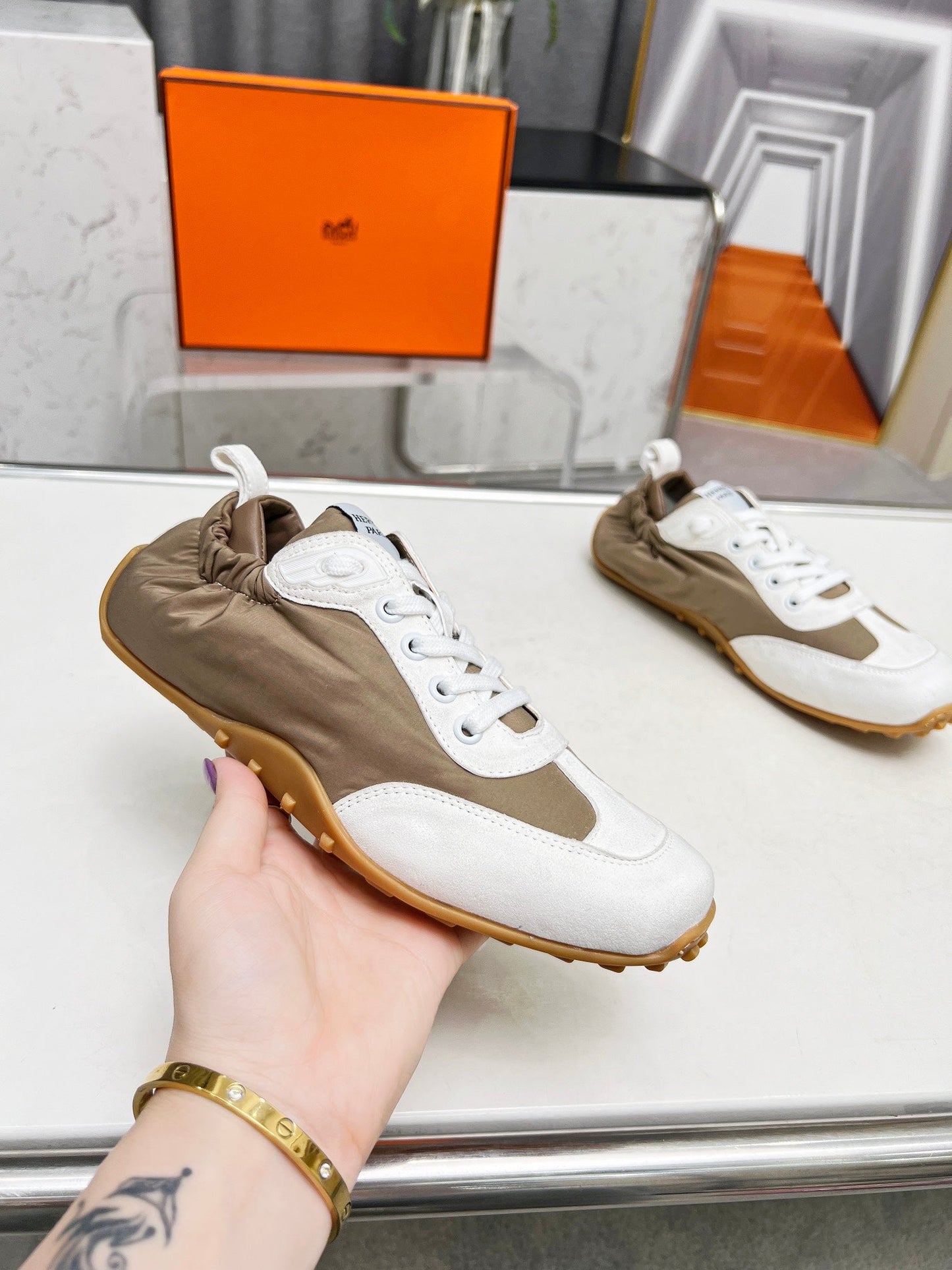 SKATEBOARD SHOES BROWN MIX WHITE SUEDE - 35