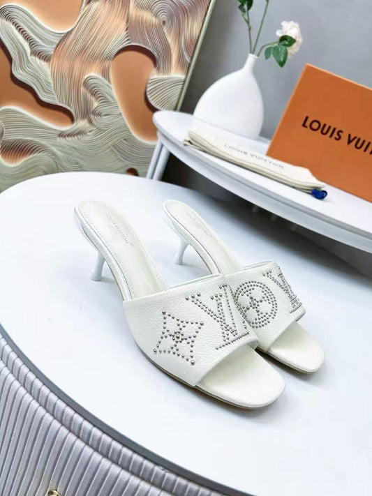 HIGH MULE IN WHITE LAMBSKIN WITH RHINSTONES 55 MM - 35