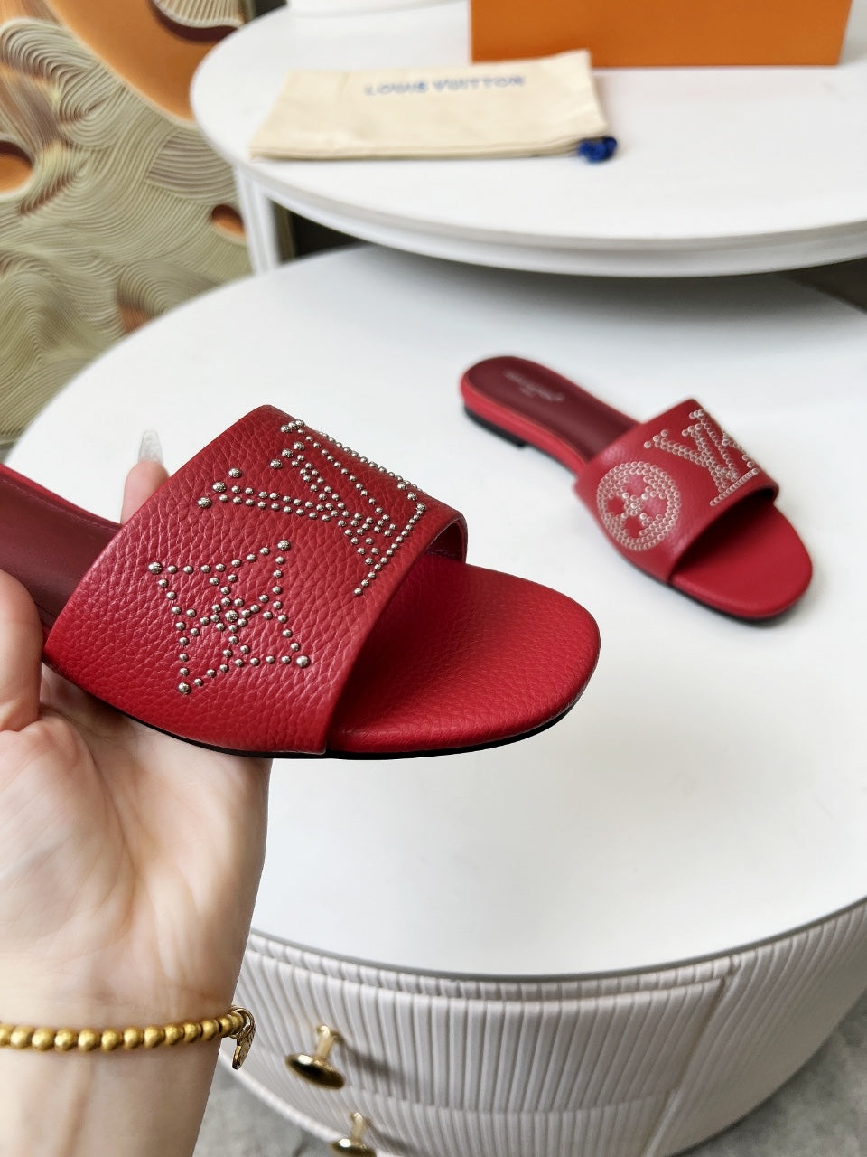FLAT SLIDE IN RUBY RED LAMBSKIN WITH RHINSTONES - 35