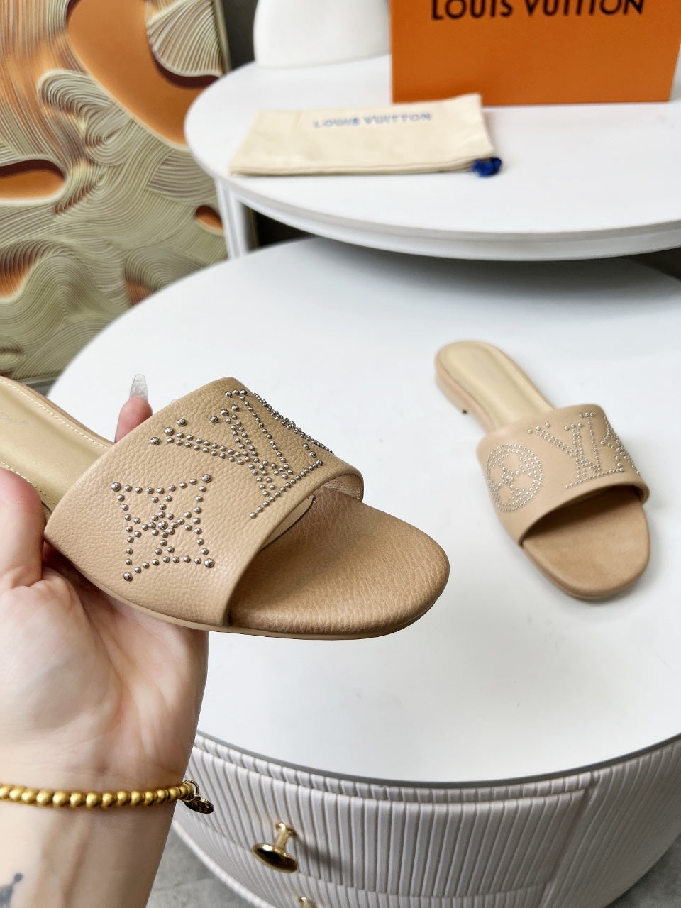 FLAT SLIDE IN BISQUE BEIGE LAMBSKIN WITH RHINSTONES - 35
