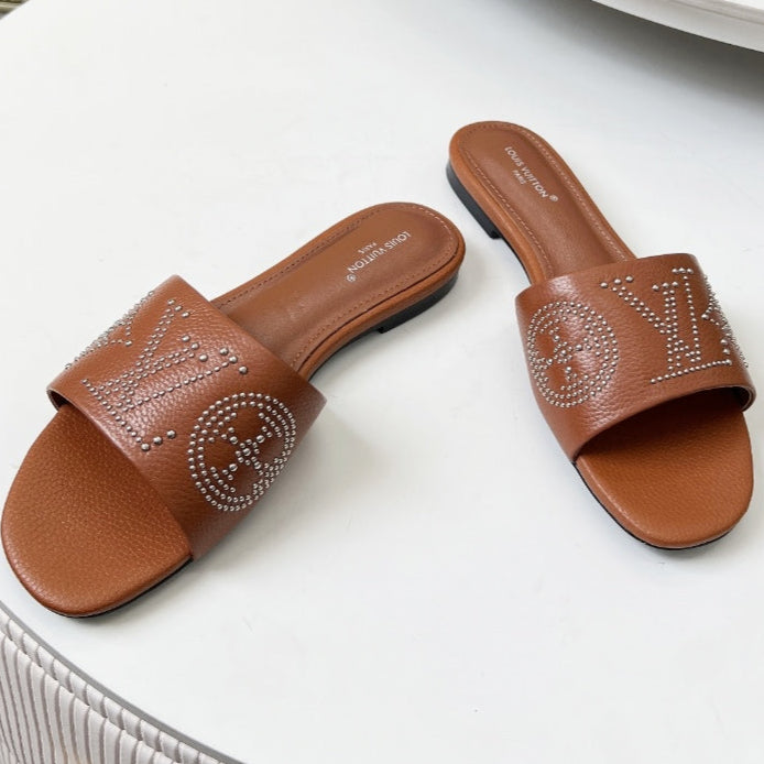 FLAT SLIDE IN BRONZE BROWN LAMBSKIN WITH RHINSTONES - 35