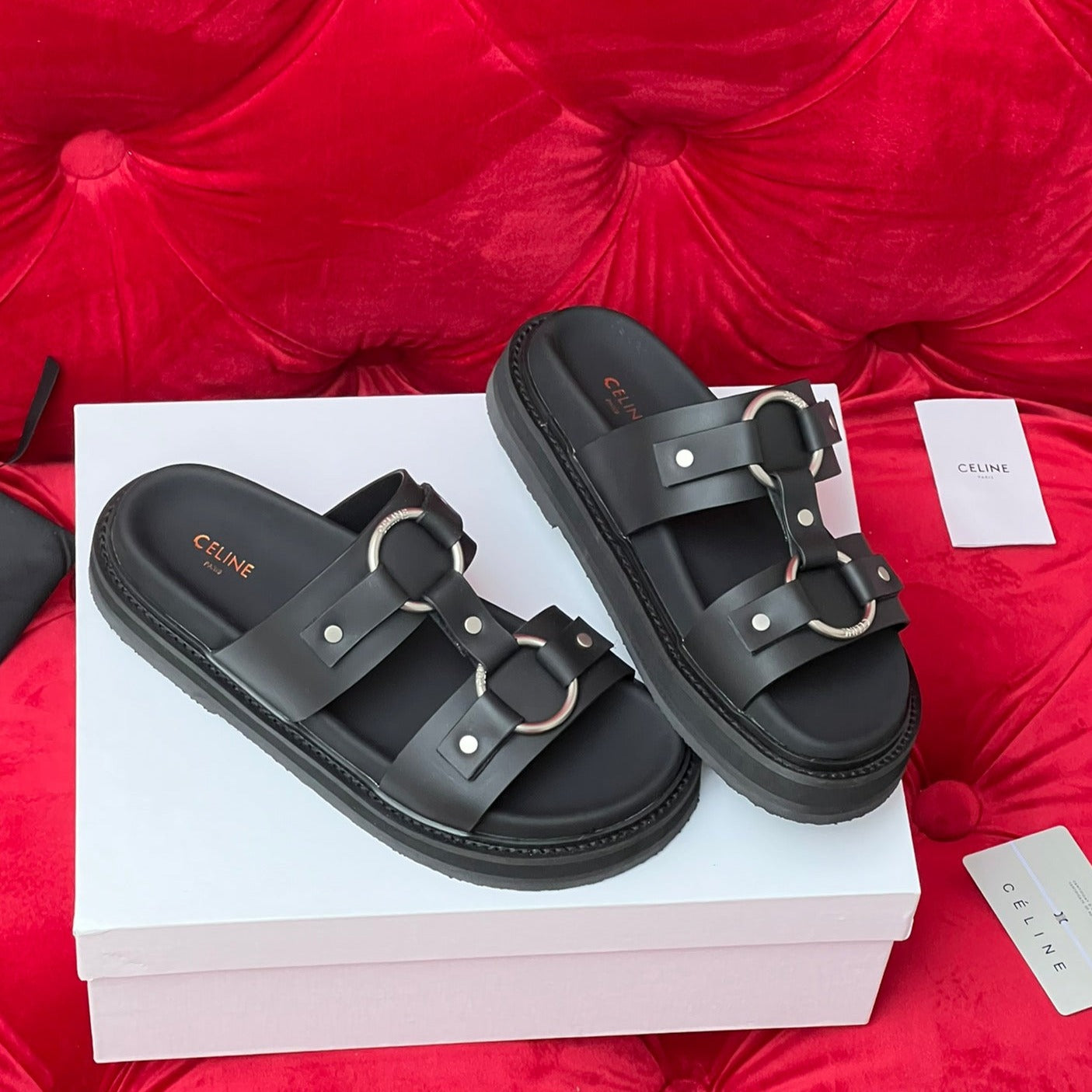 Sandal Flat White Black Canvas - 35