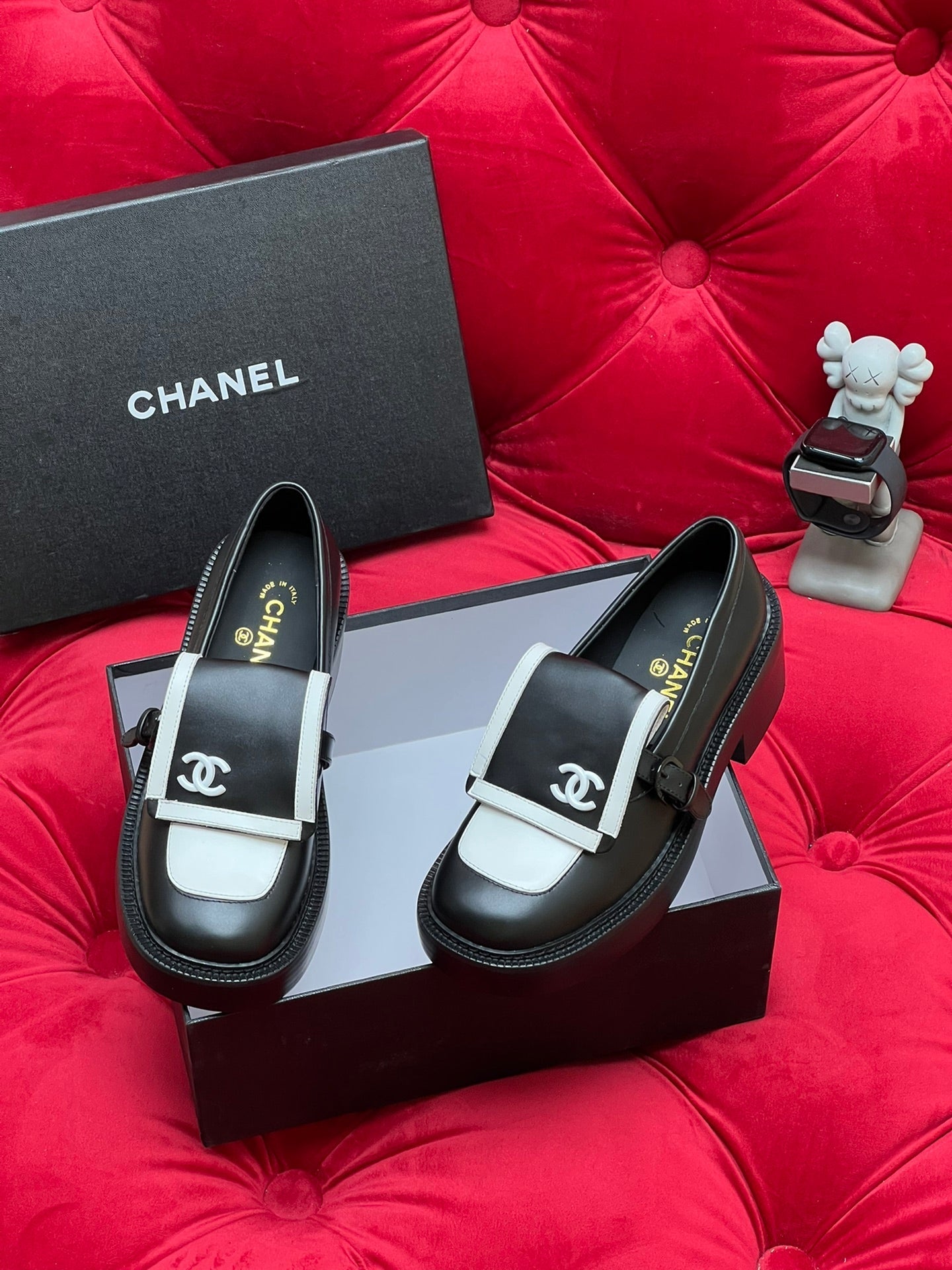 CC MOCCASIN LOAFER IN BLACK MIX WHITE LAMBSKIN - 35