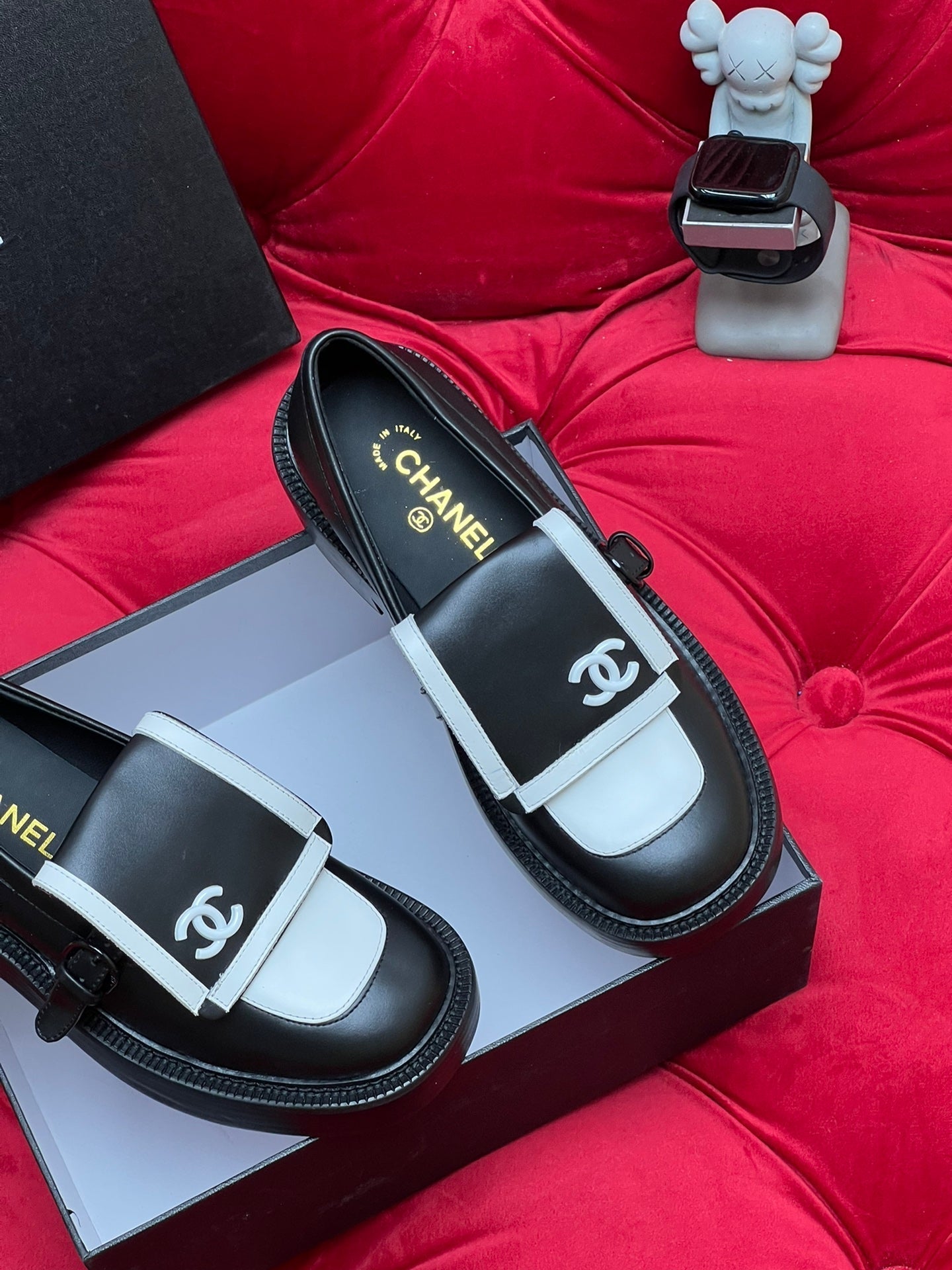 CC MOCCASIN LOAFER IN BLACK MIX WHITE LAMBSKIN - 35