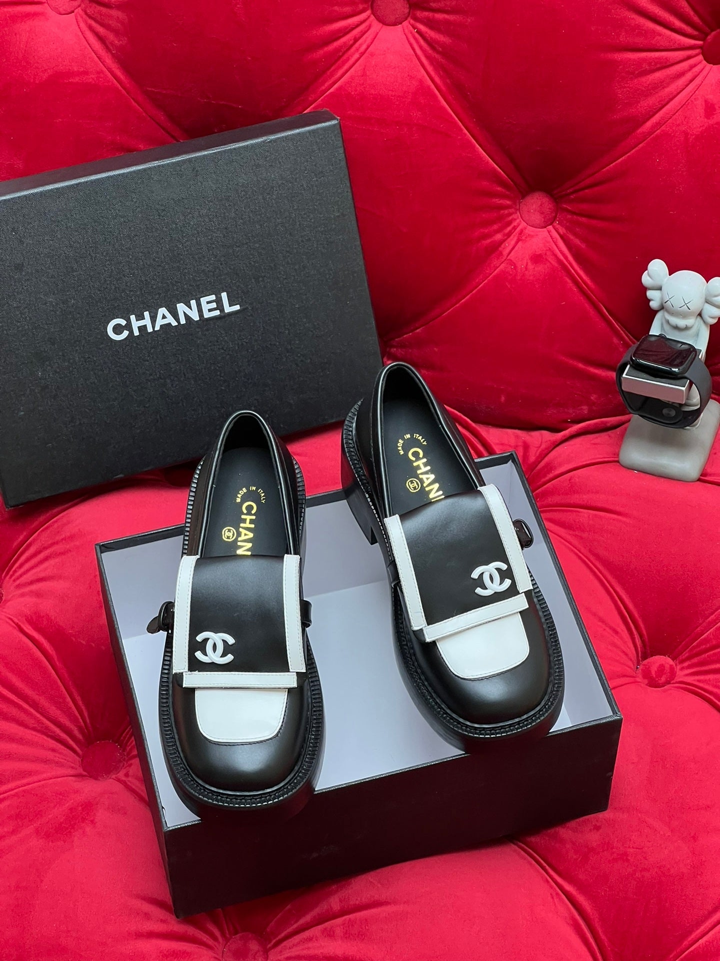 CC MOCCASIN LOAFER IN BLACK MIX WHITE LAMBSKIN - 35