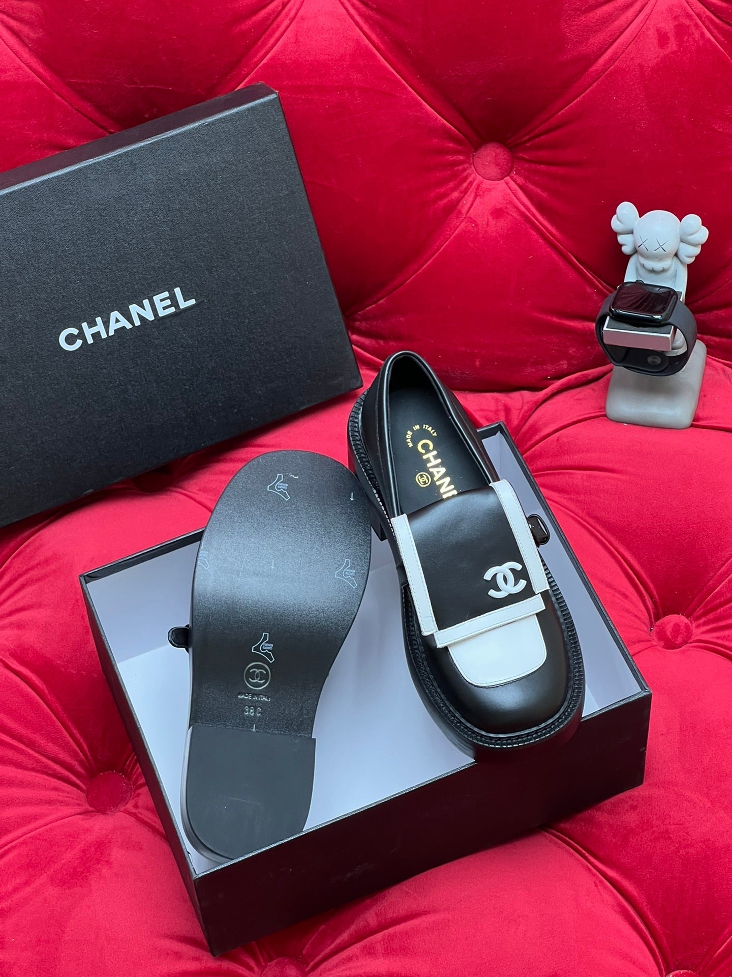 CC MOCCASIN LOAFER IN BLACK MIX WHITE LAMBSKIN - 35