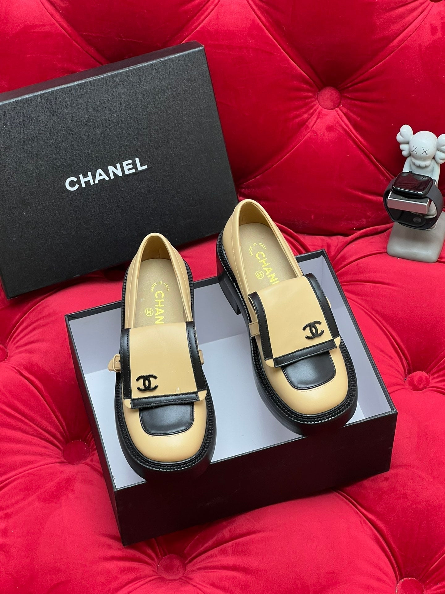 CC MOCCASIN LOAFER IN YELLOW CREAM MIX BLACK LAMBSKIN - 35