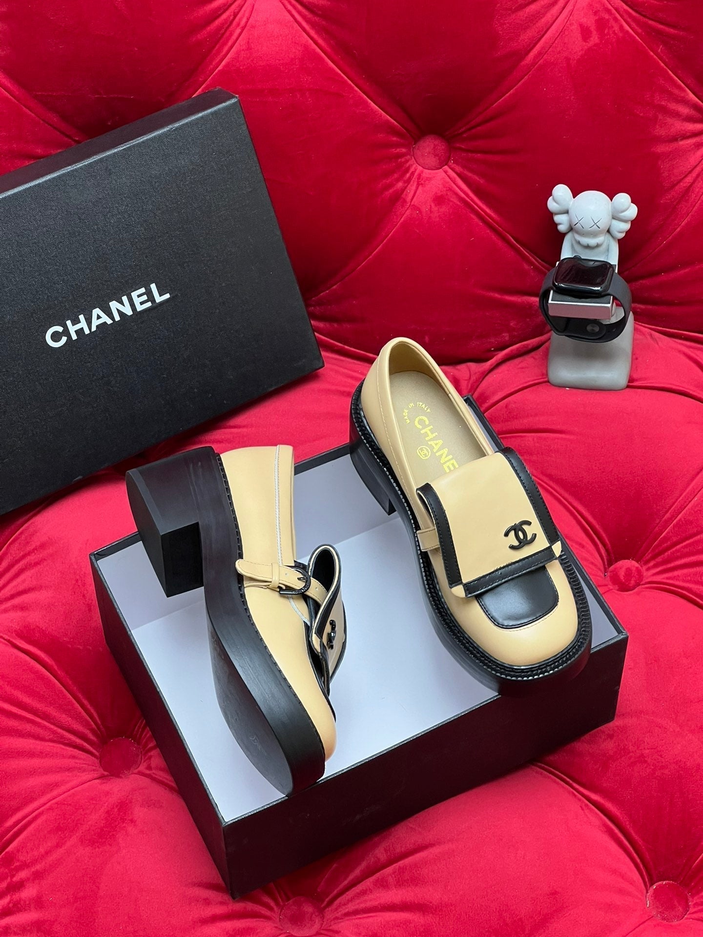 CC MOCCASIN LOAFER IN YELLOW CREAM MIX BLACK LAMBSKIN - 35
