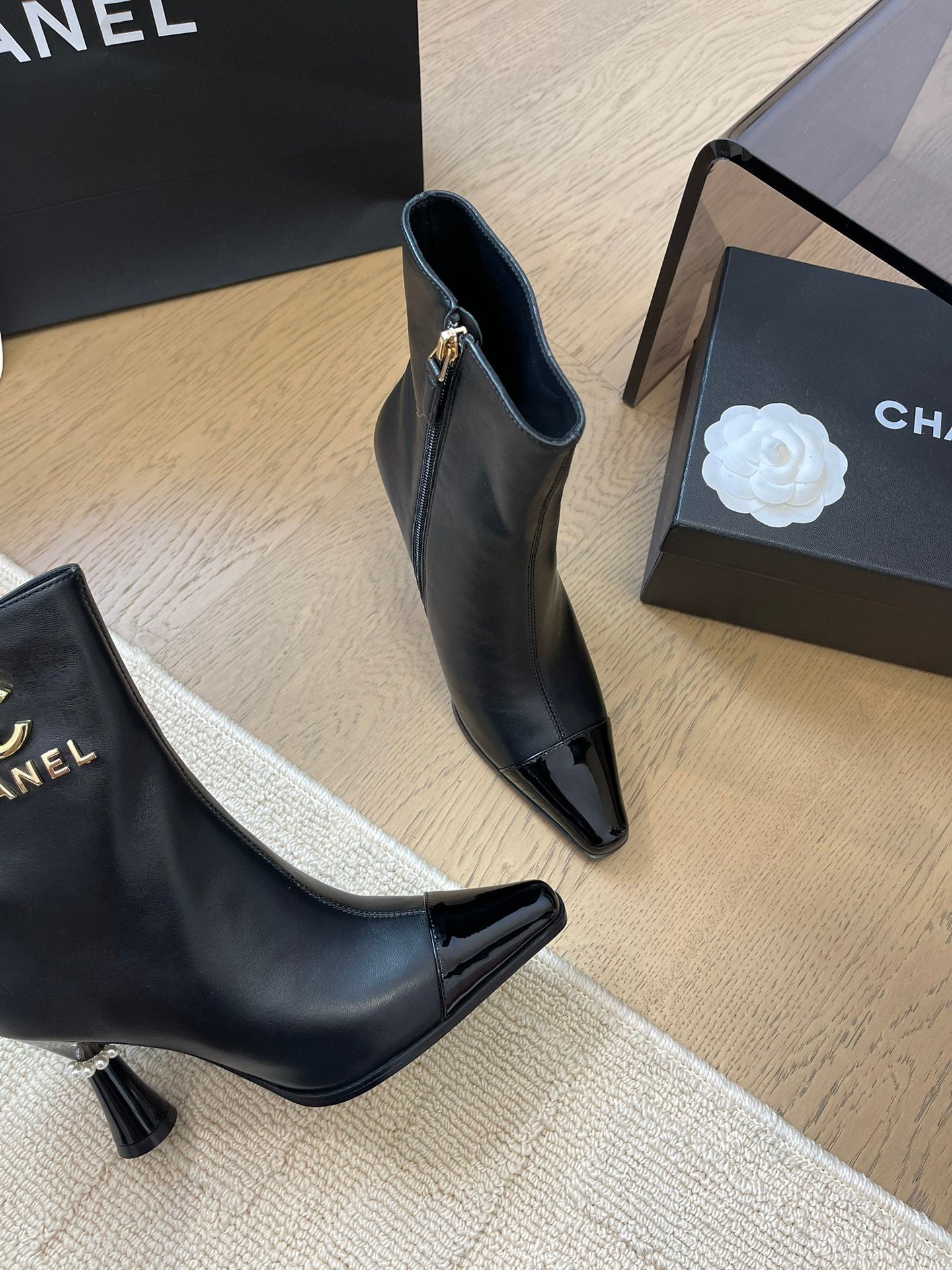 BONGADE BOOTS IN BLACK CALFSKIN - 35