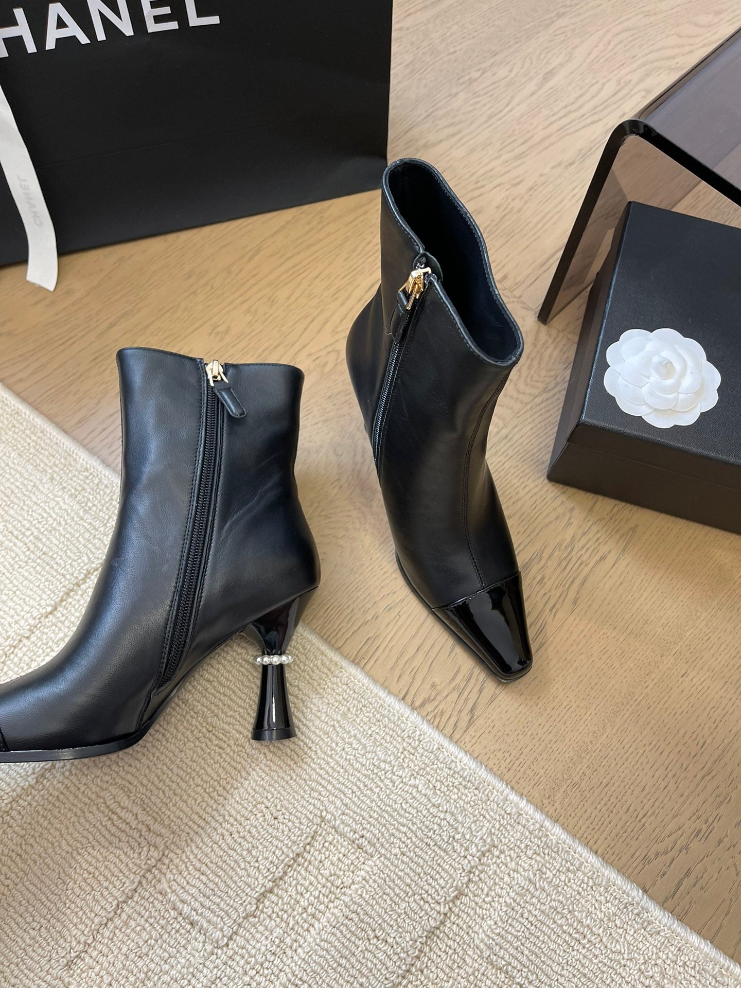 BONGADE BOOTS IN BLACK CALFSKIN - 35