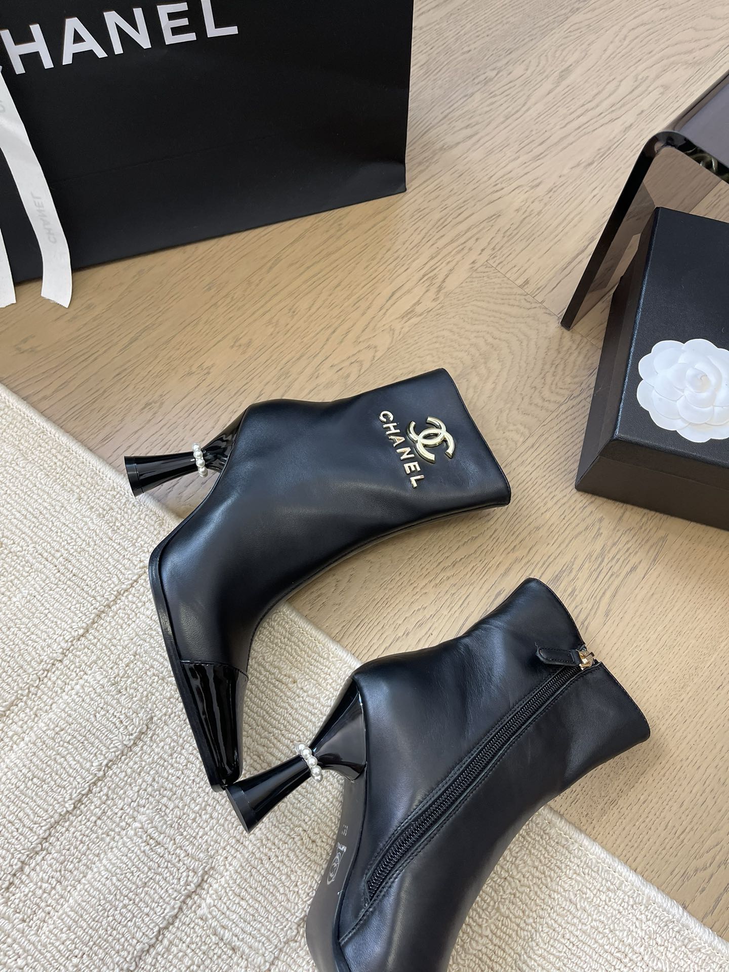 BONGADE BOOTS IN BLACK CALFSKIN - 35