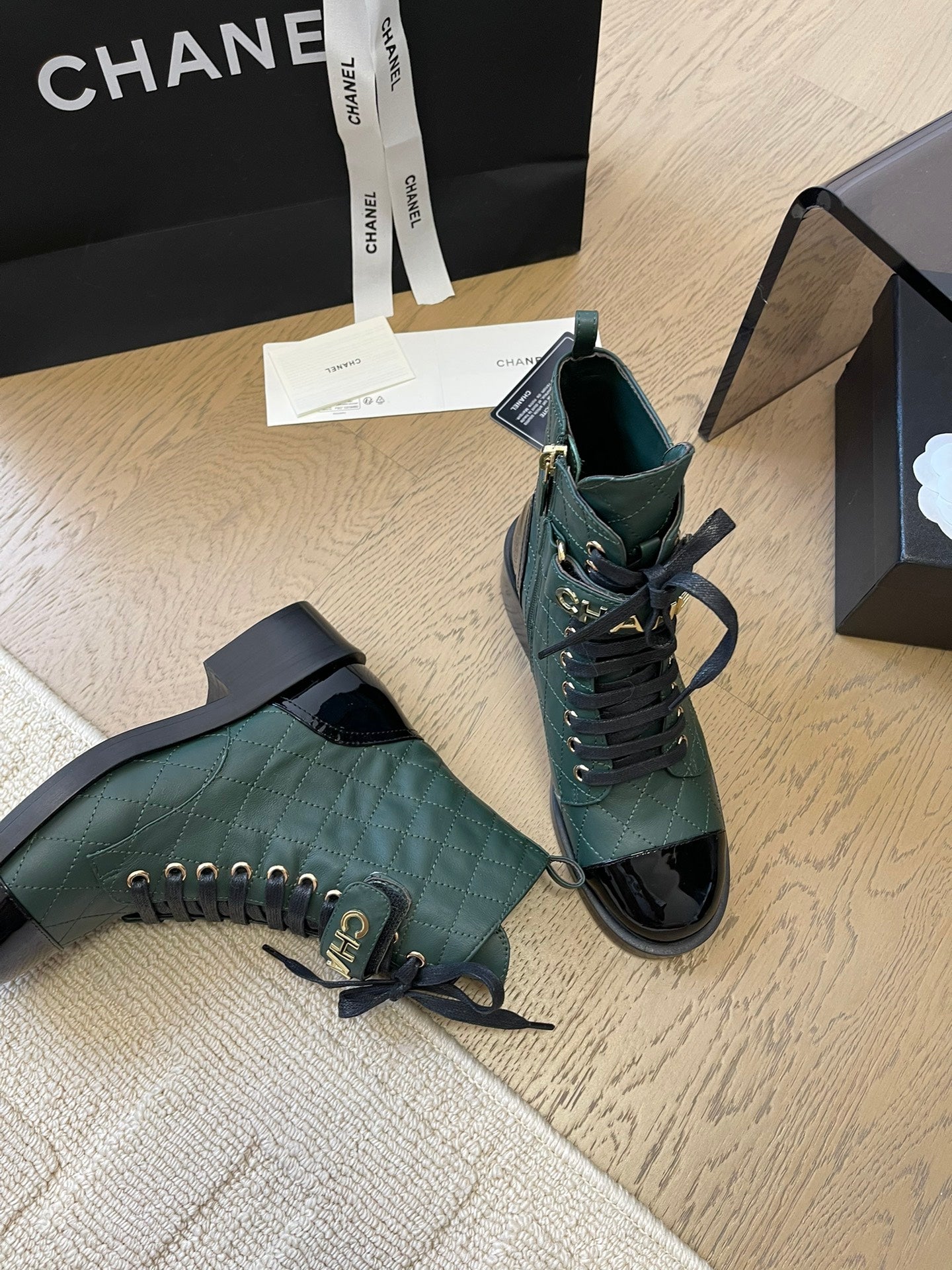 ALPHABET MARTIN BOOTS IN FOREST GREEN LAMBSKIN - 35