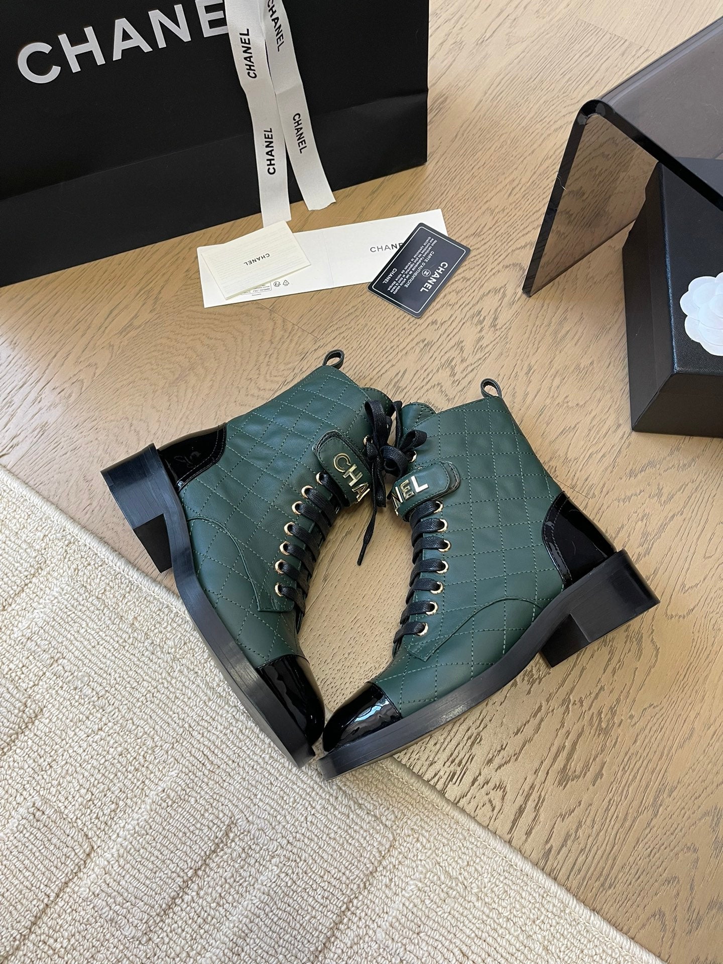 ALPHABET MARTIN BOOTS IN FOREST GREEN LAMBSKIN - 35