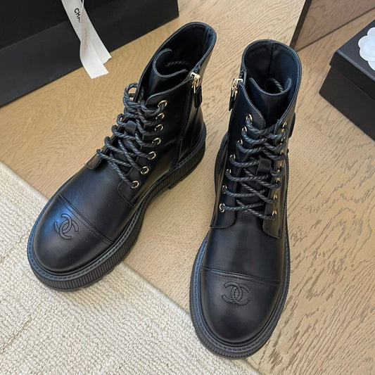 ANKLE BOOTS IN BLACK CALFSKIN 963004 - 35
