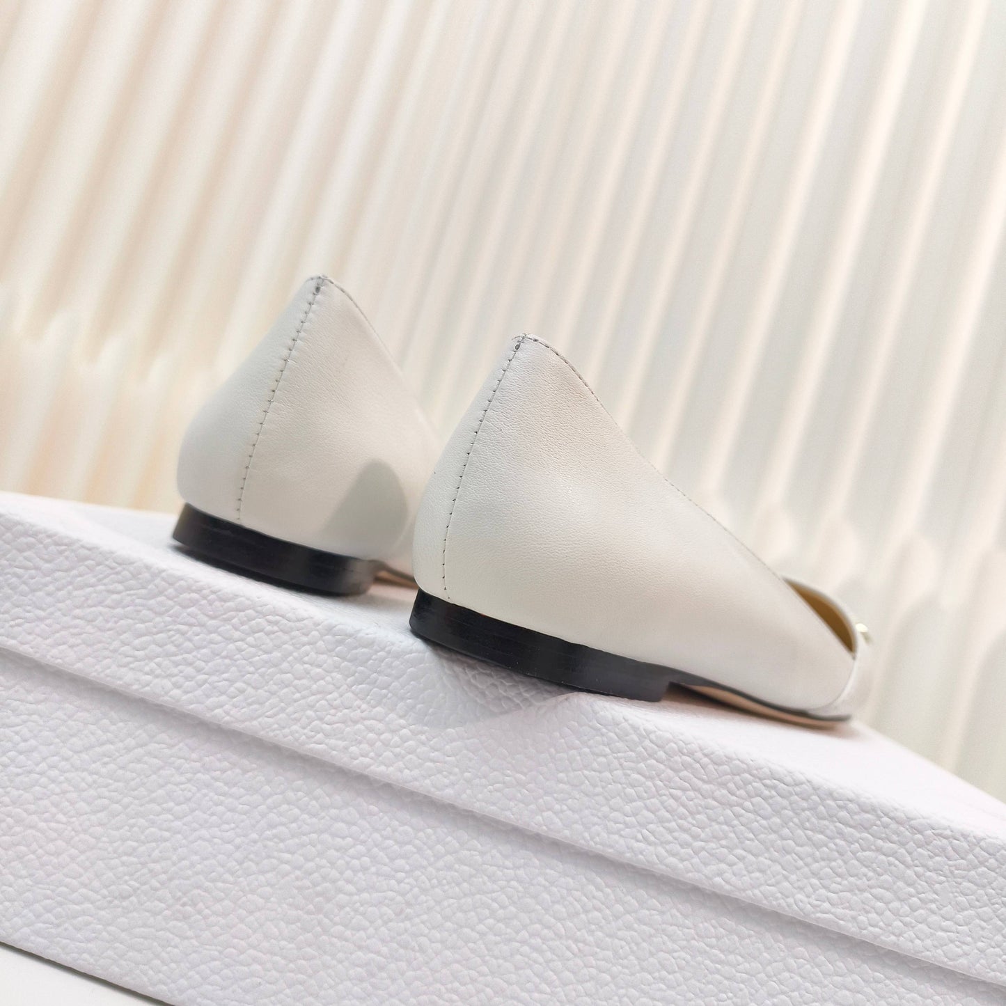 DIOR POINTED BALLET FLATS 25S IN WHITE CALFSKIN WITH GOLD HARDWARE - 34