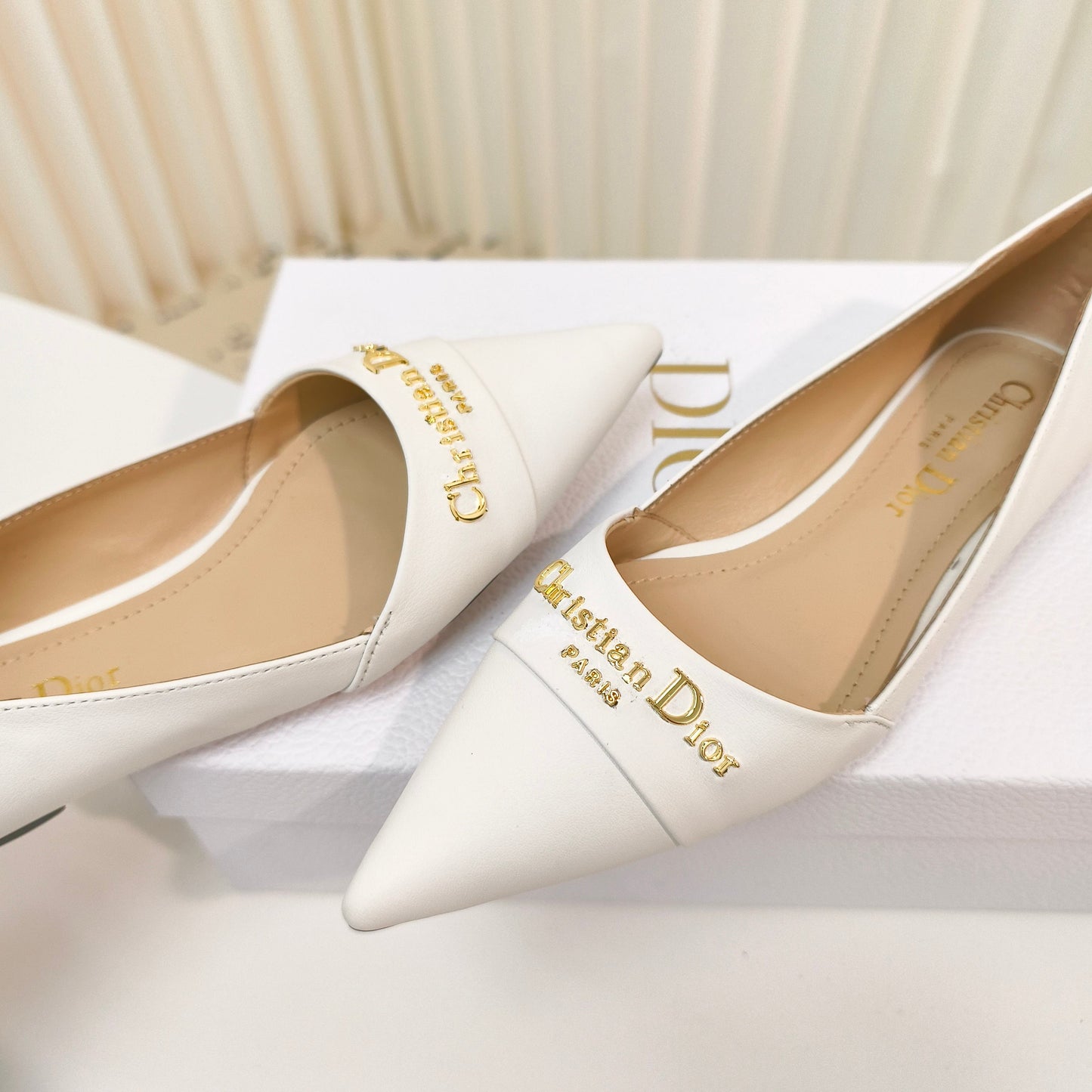 DIOR POINTED BALLET FLATS 25S IN WHITE CALFSKIN WITH GOLD HARDWARE - 34