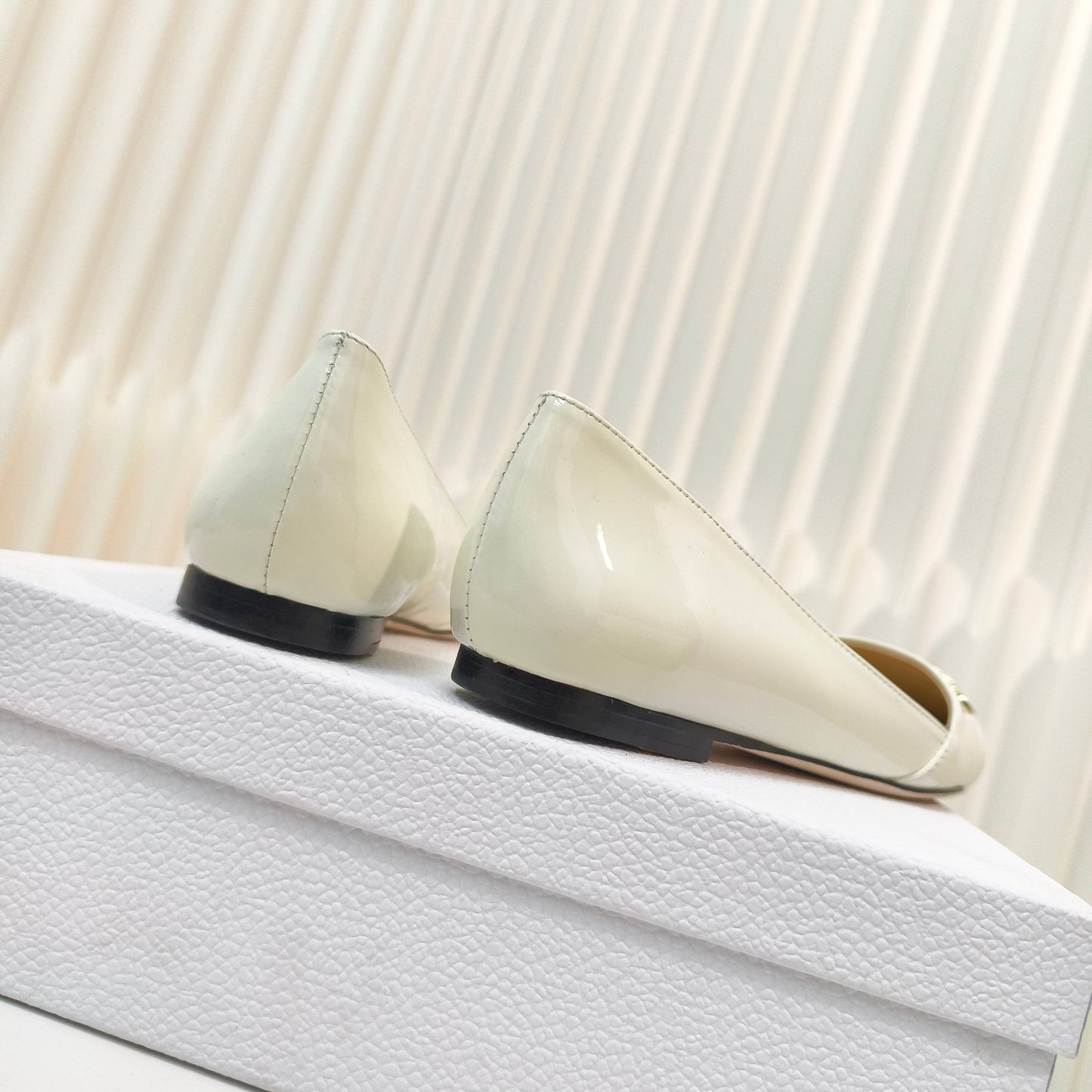 DIOR POINTED BALLET FLATS 25S IN CREAM WHITE GLOSSY LEATHER WITH GOLD HARDWARE - 34