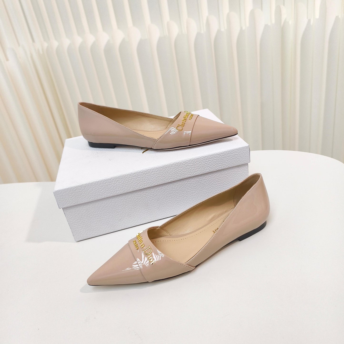 DIOR POINTED BALLET FLATS 25S IN BEIGE GLOSSY LEATHER WITH GOLD HARDWARE - 34