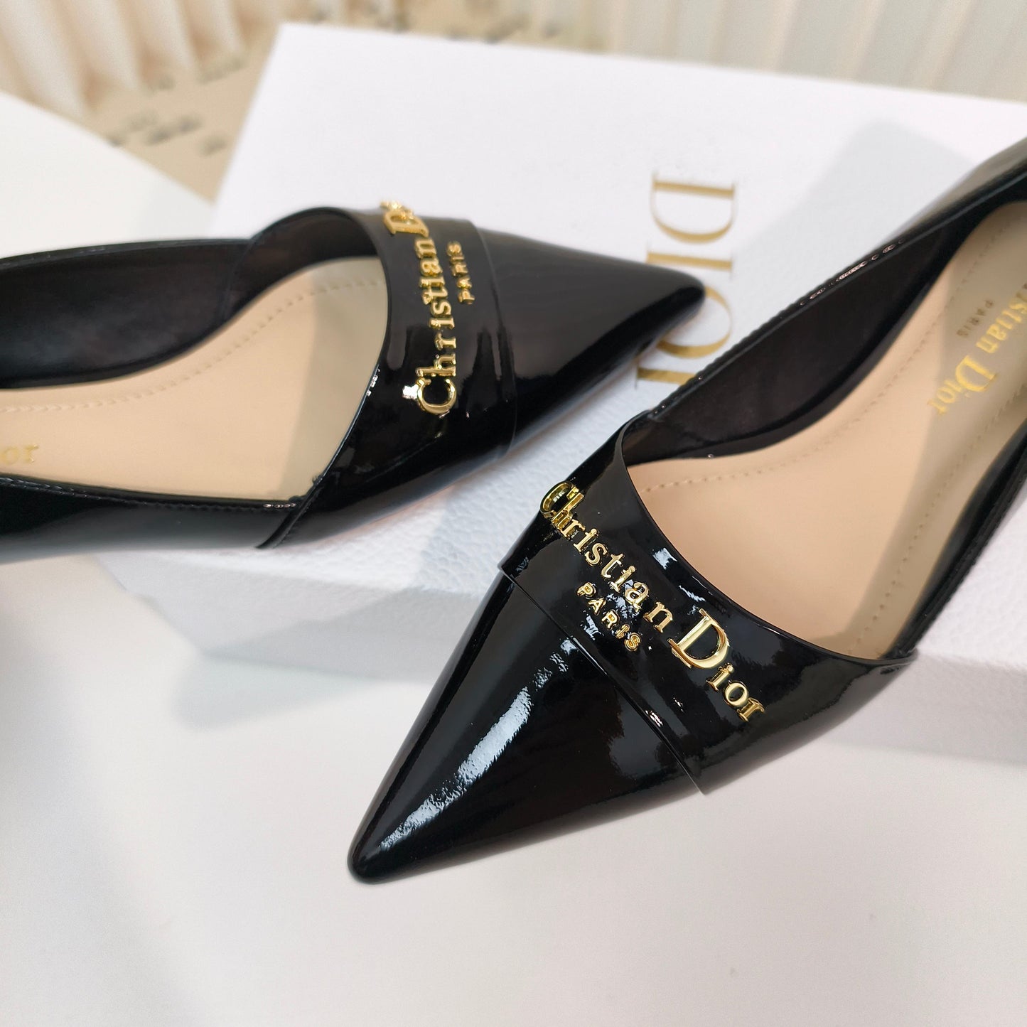 DIOR POINTED BALLET FLATS 25S IN BLACK GLOSSY LEATHER WITH GOLD HARDWARE - 34