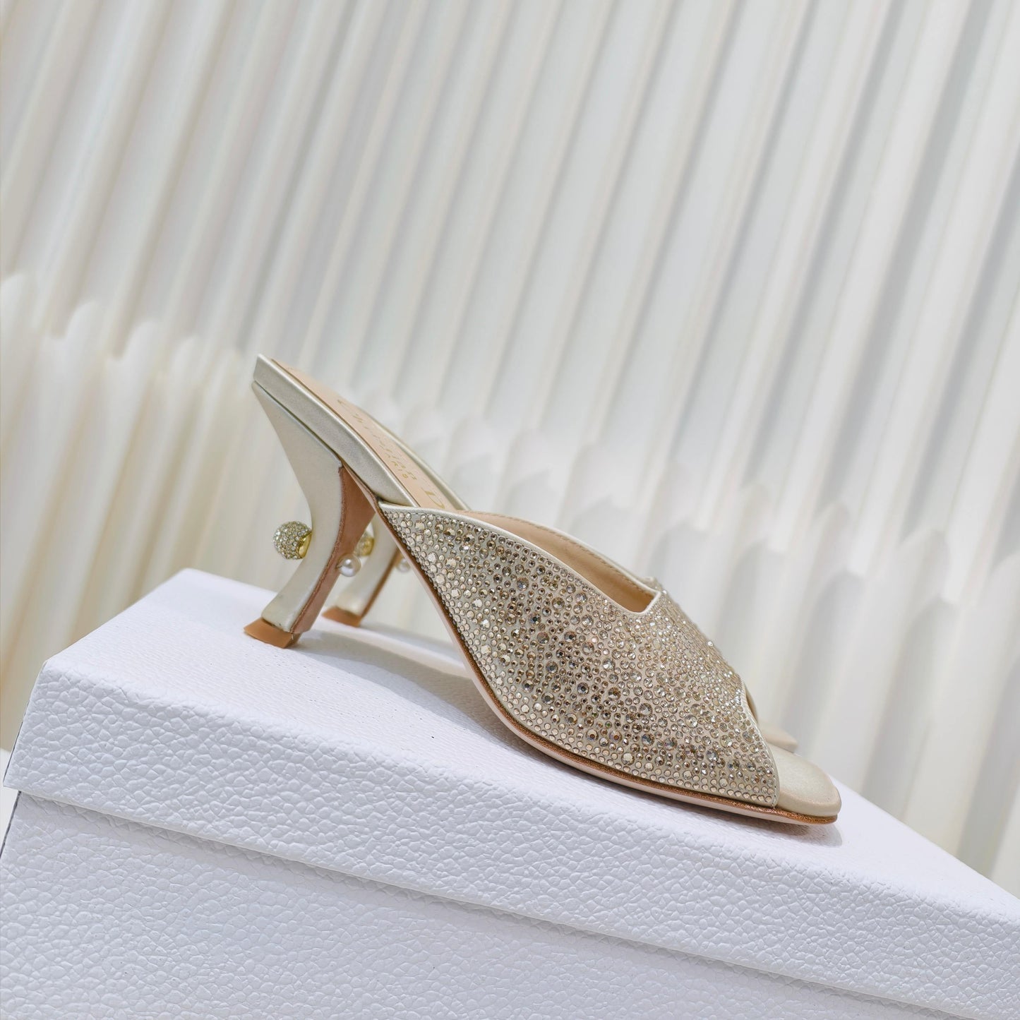 DIOR EMBELLISHED HIGH HEEL SLIDES 25S IN LIGHT BEIGE SATIN AND CALFSKIN - 34