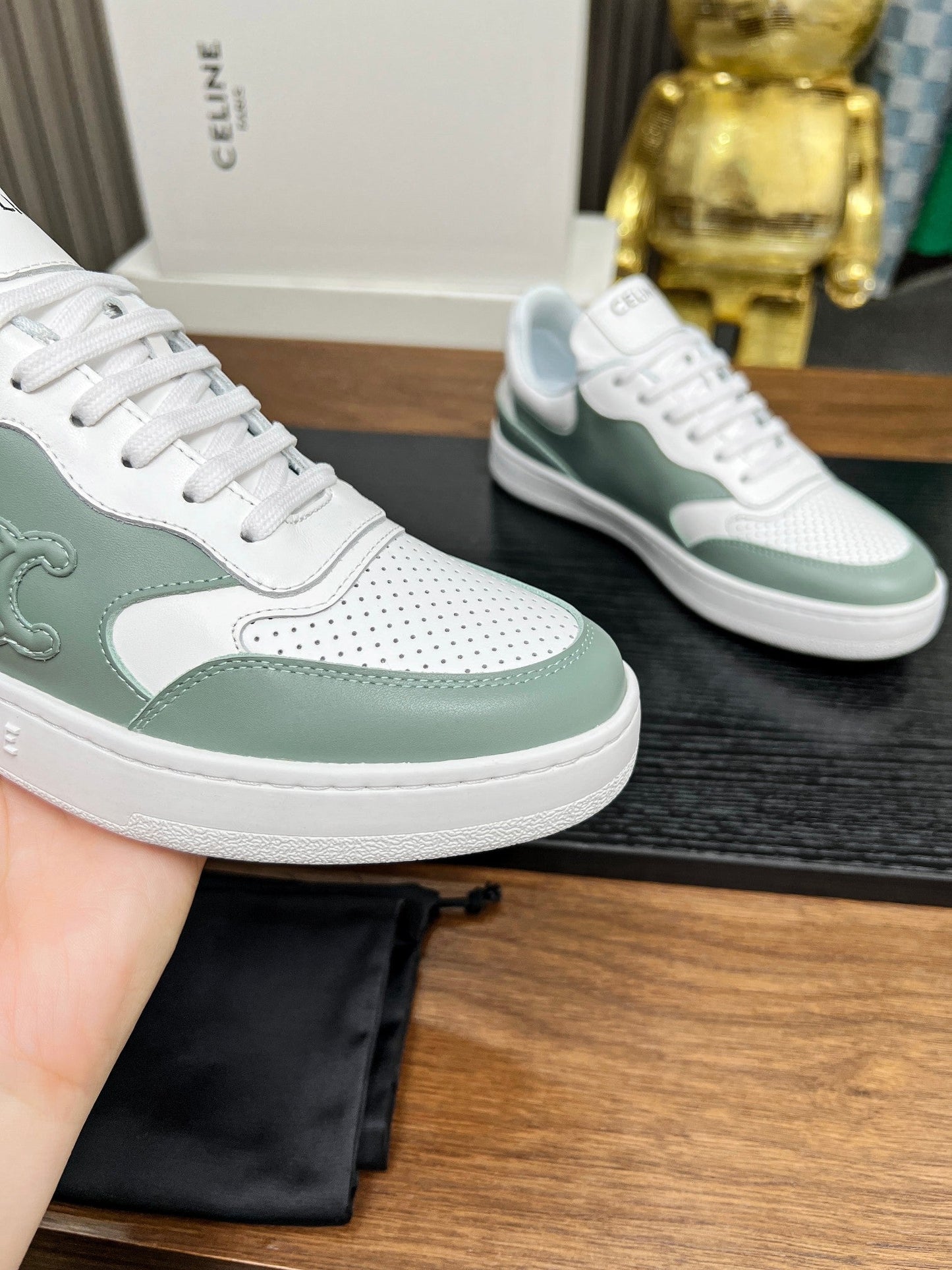 SNEAKER WITH TRIOMPHE IN WHITE MIX PEWTER GREEN CALFSKIN - 35