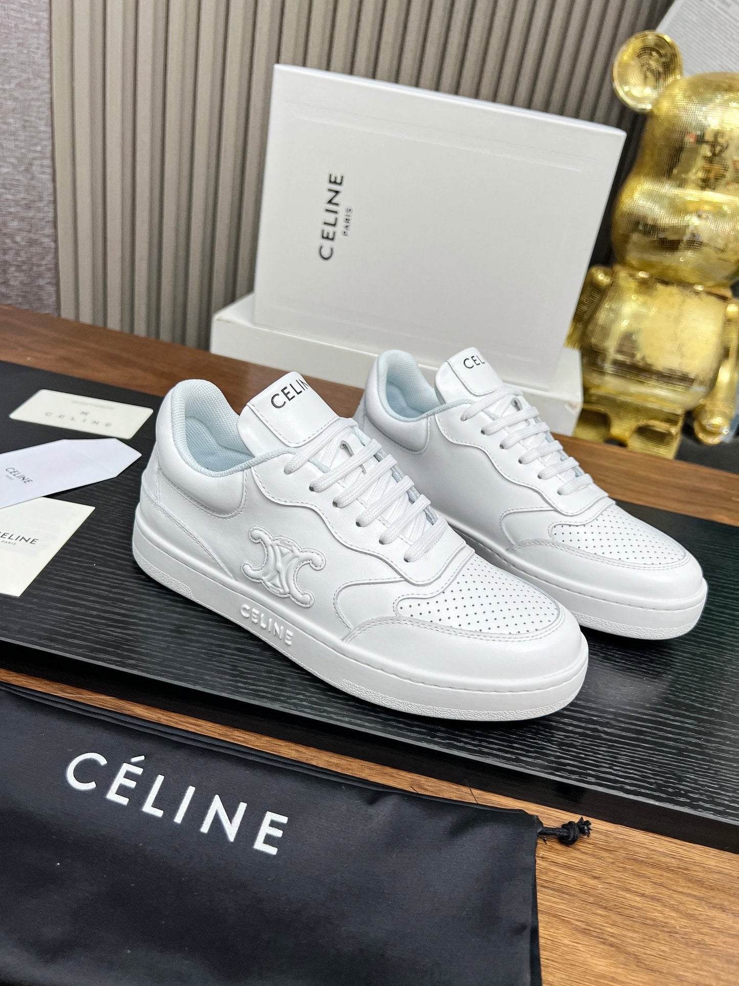 SNEAKER WITH TRIOMPHE IN WHITE CALFSKIN - 35