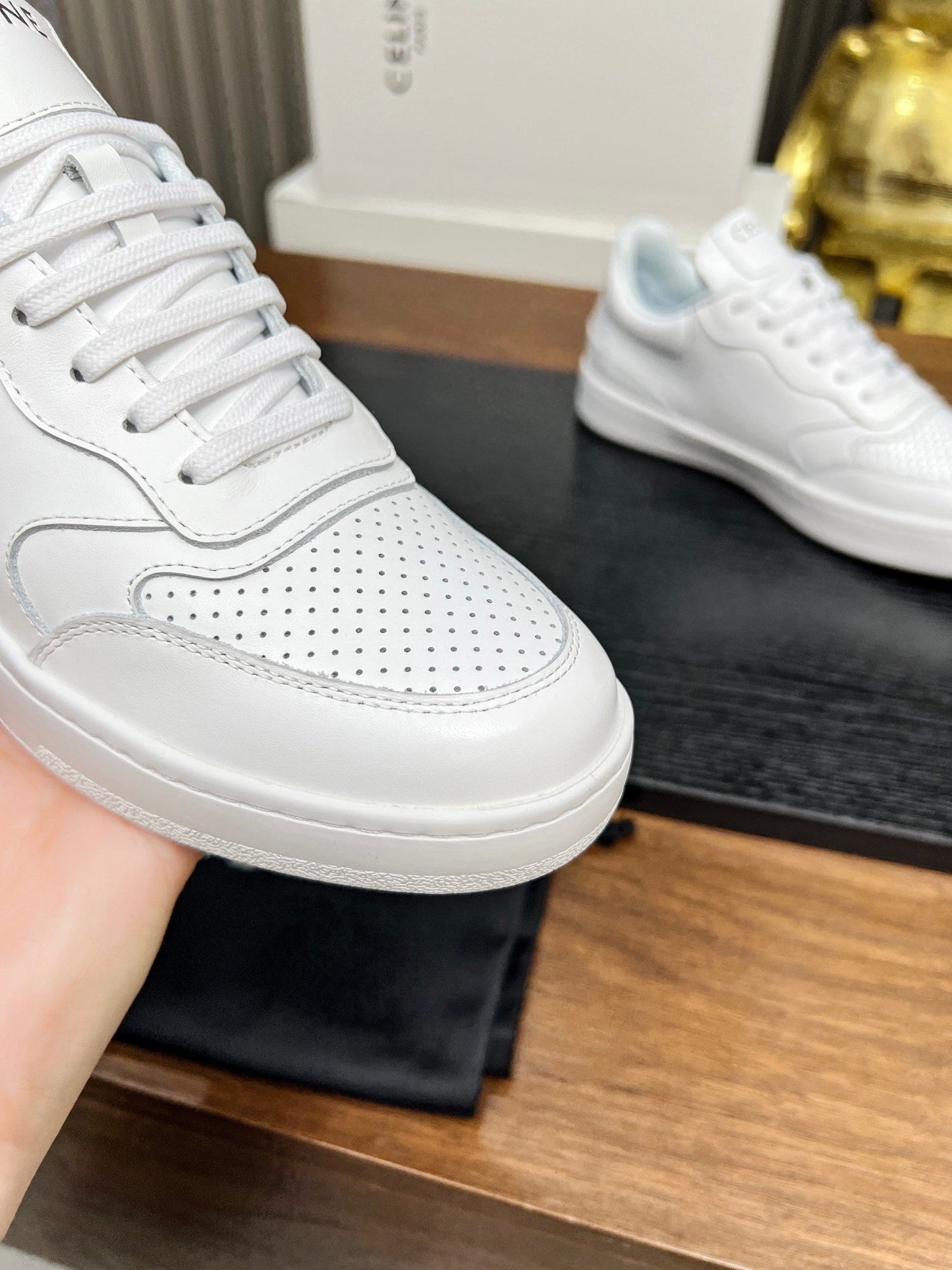 SNEAKER WITH TRIOMPHE IN WHITE CALFSKIN - 35