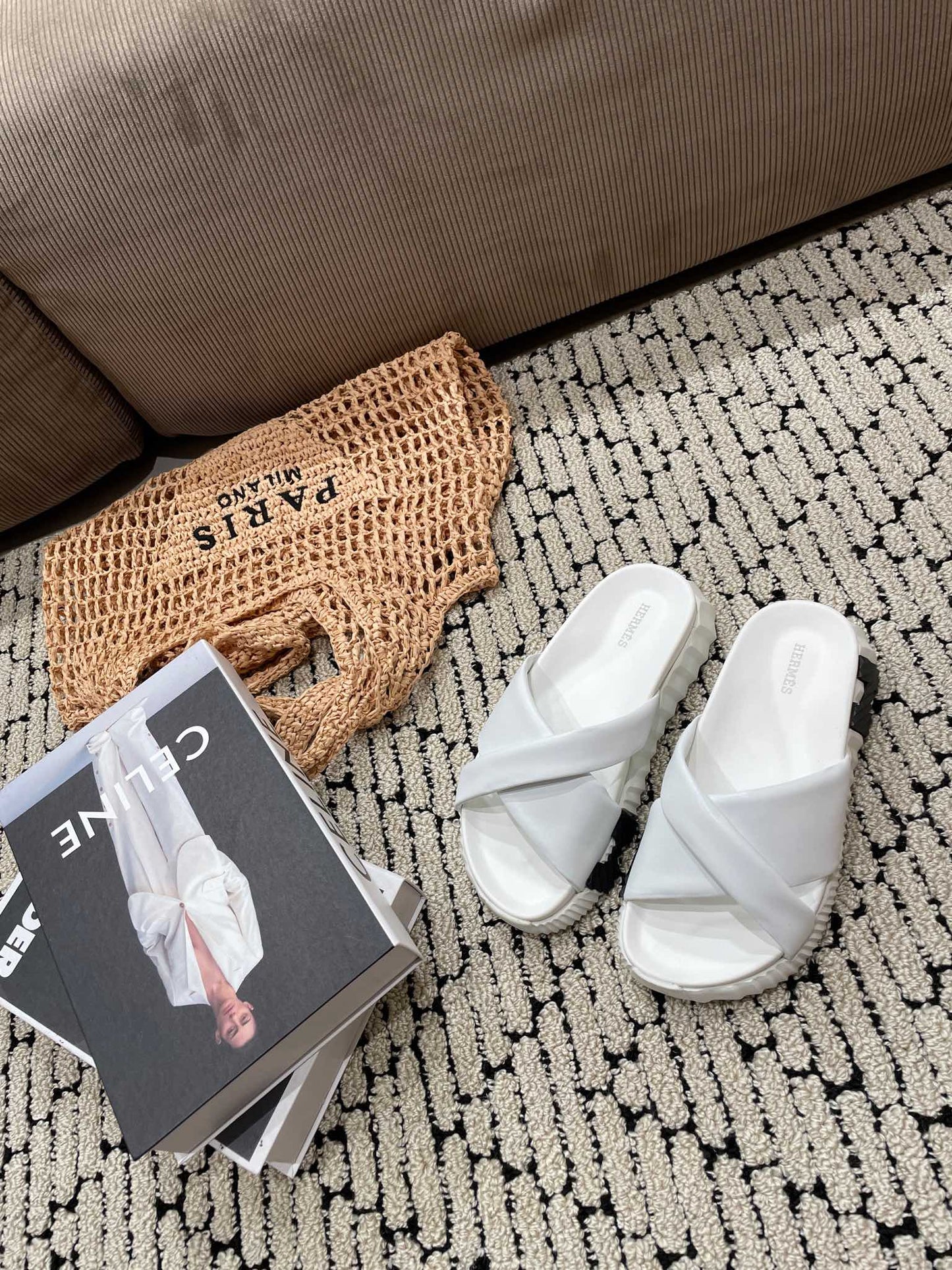 INFRA SANDAL WHITE CALFSKIN - 35