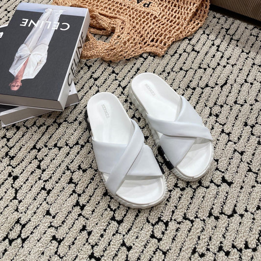INFRA SANDAL WHITE CALFSKIN - 35