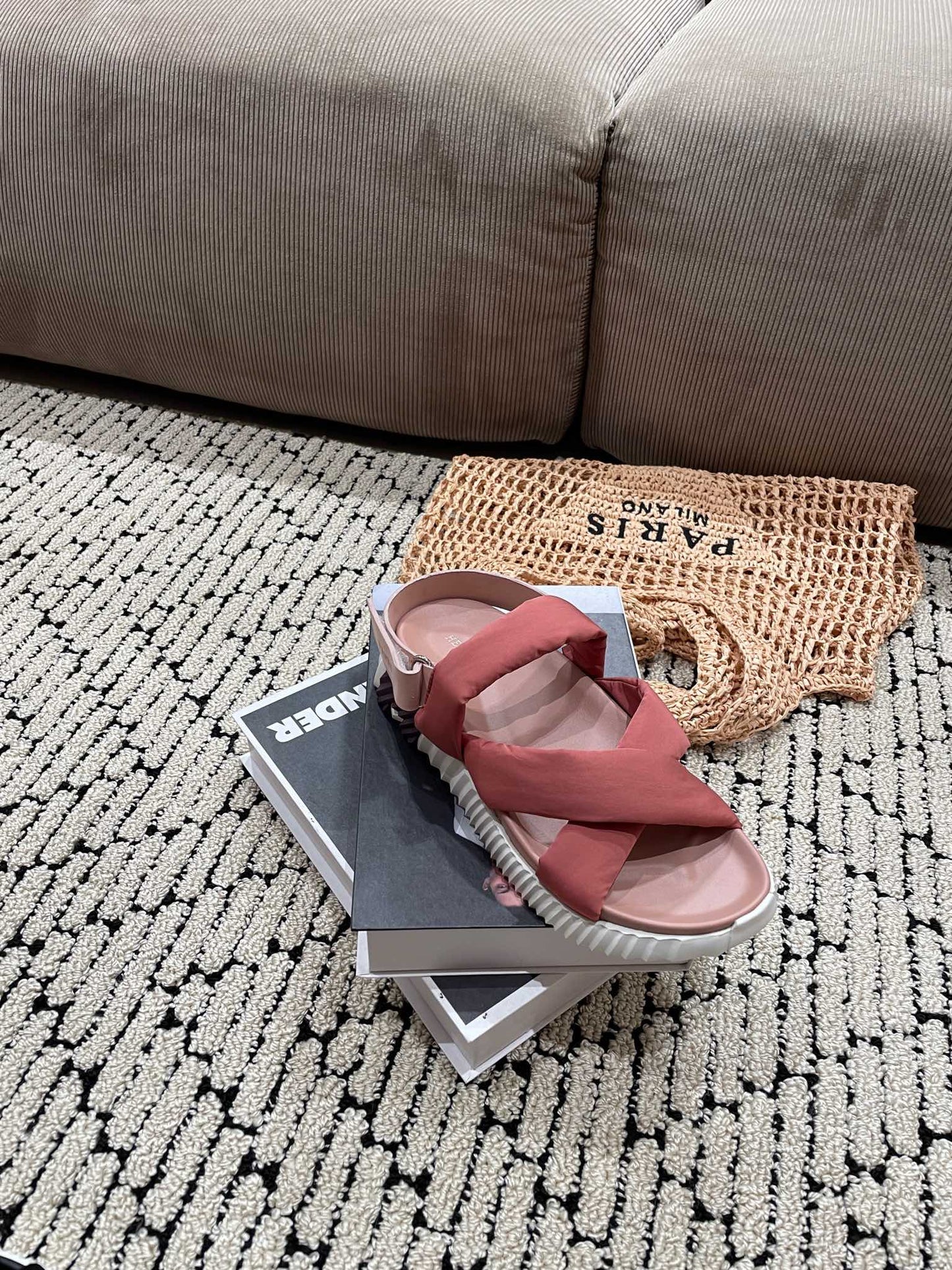 ELECTRIC SANDAL ROUGE CALFSKIN - 35