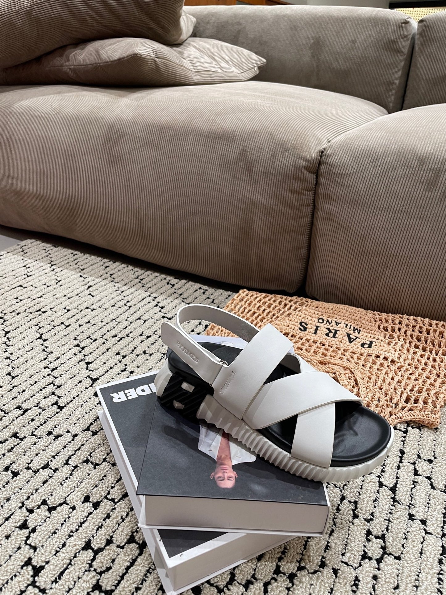 ELECTRIC SANDAL BLACK MIX CREAMY WHITE CALFSKIN - 35