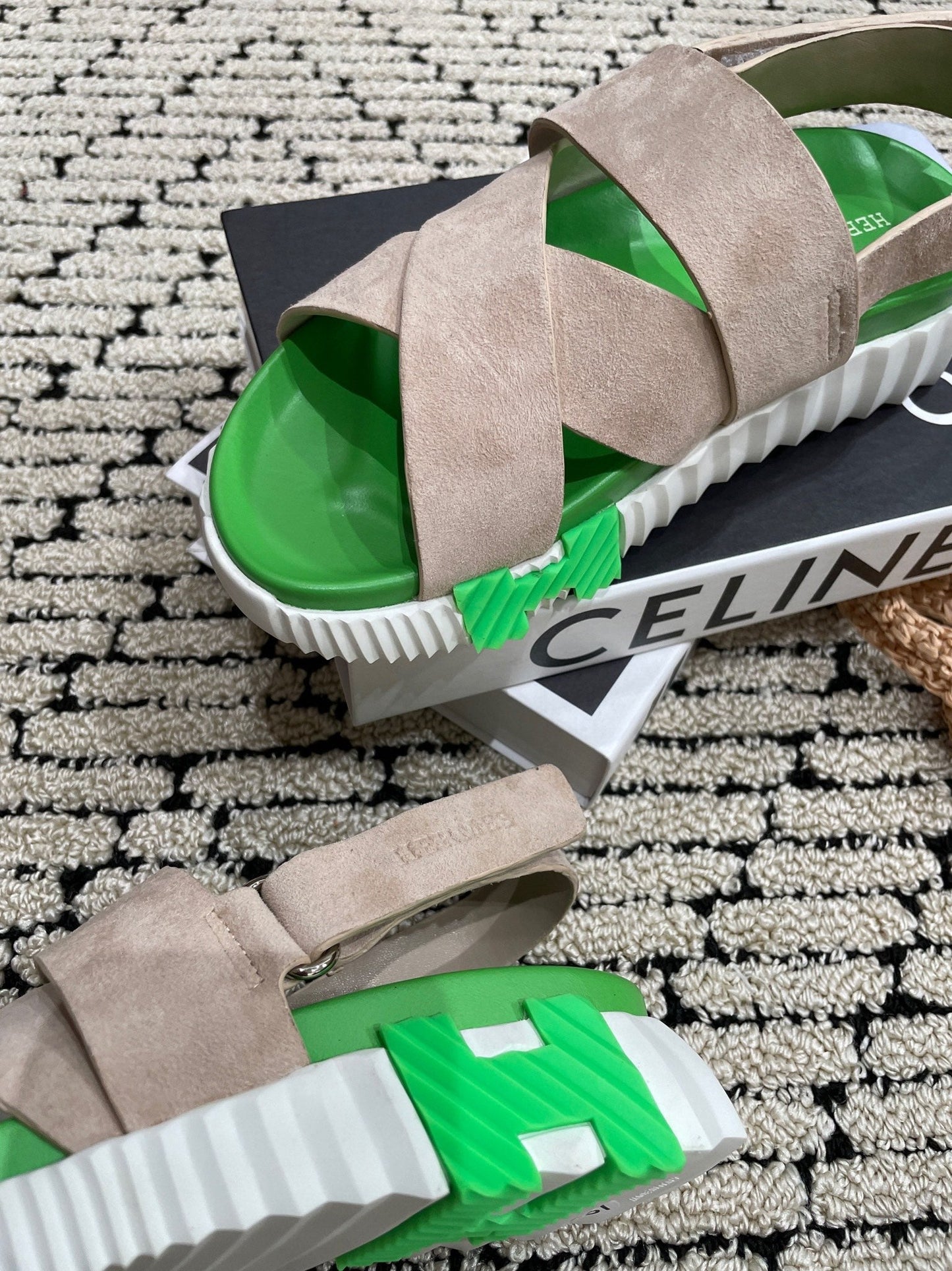 ELECTRIC SANDAL GREEN MIX LIGHT GRAY SUEDE - 35